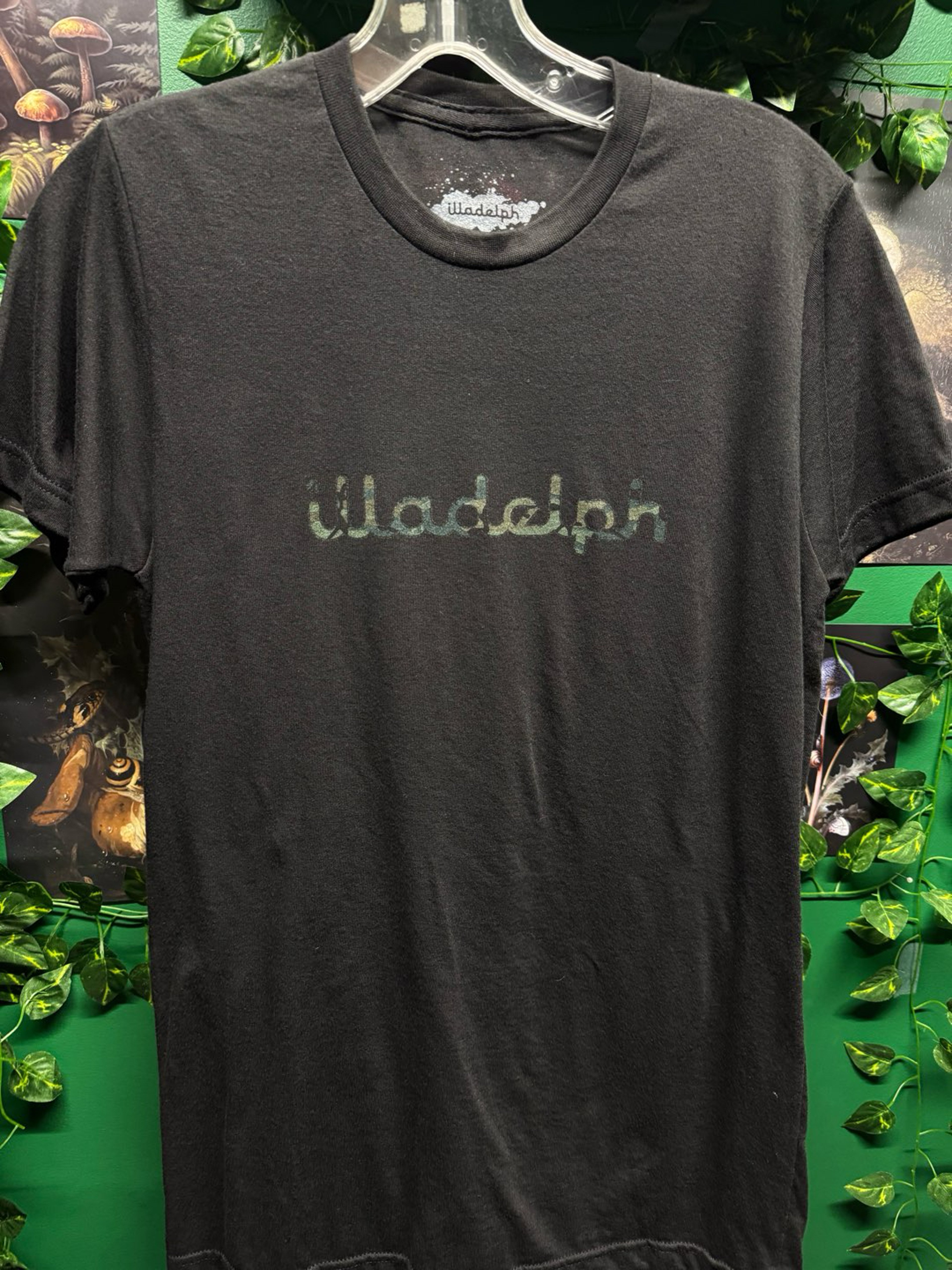 Preview pic of Illadelph Shirt - Small
