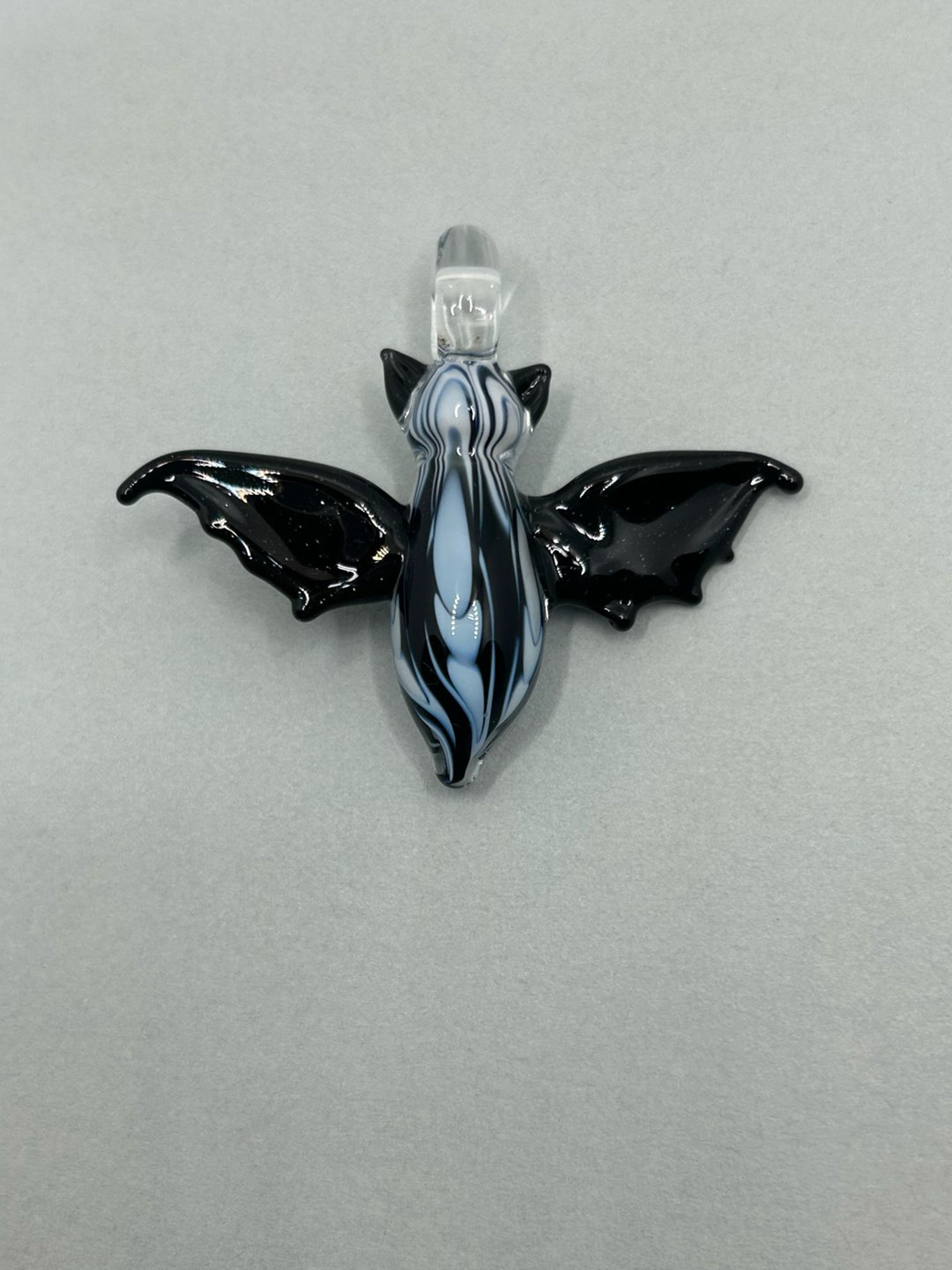 Bat pendant image 0