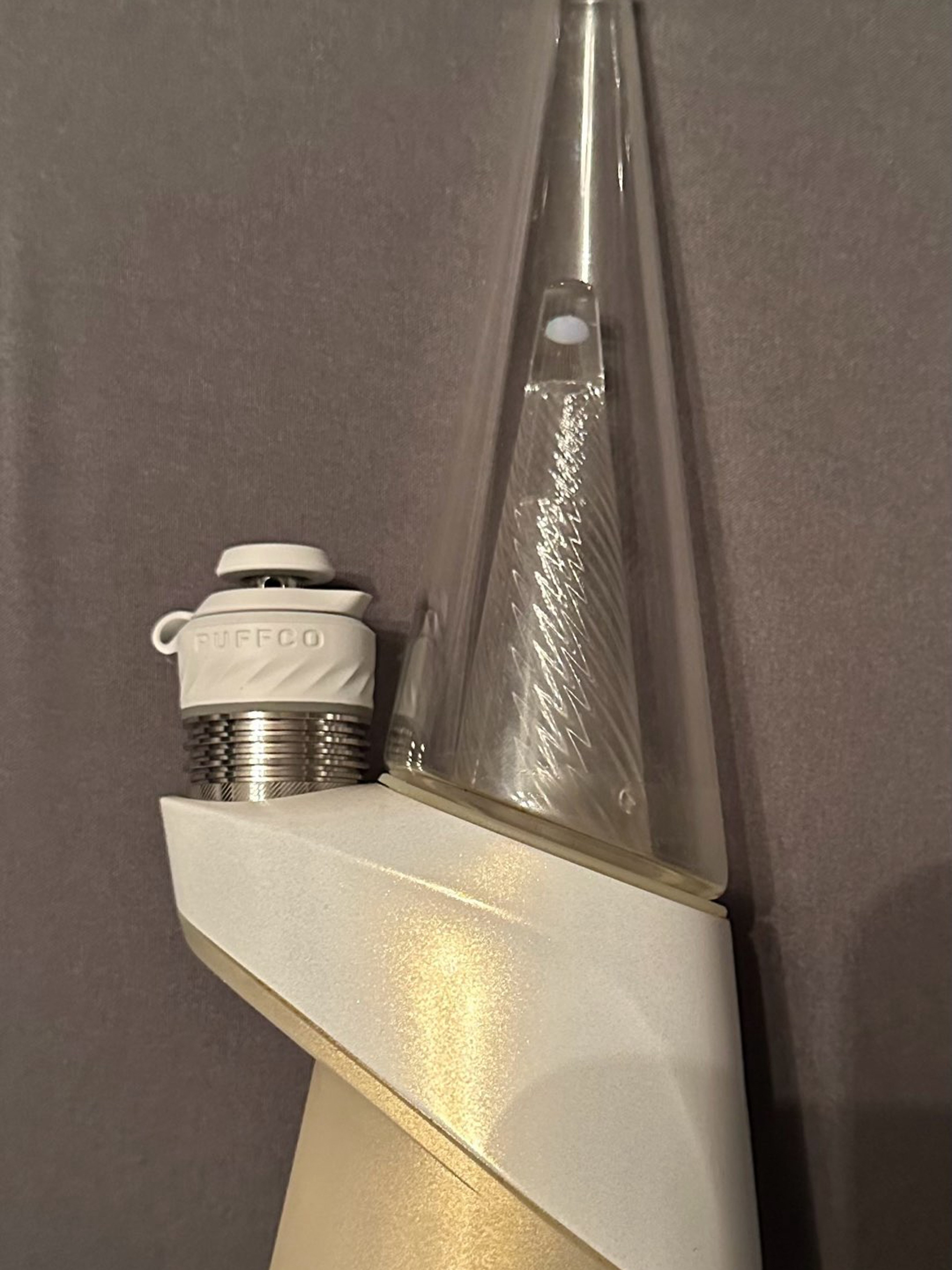 Preview pic of Puffco Peak Pro Opal w/ case, 3DXL Chamber and wireless charging dock