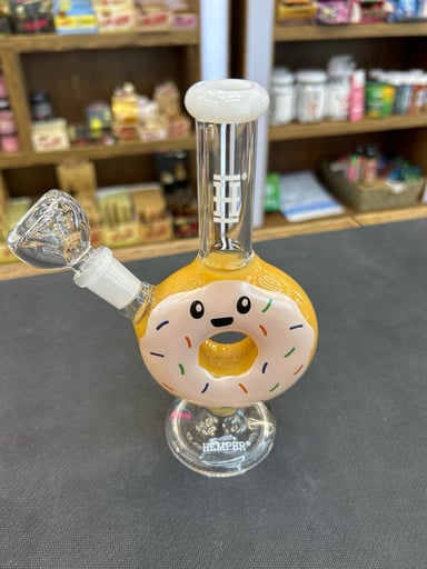 Preview pic of Donut Hemper Bong