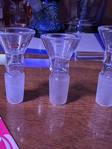 Preview pic of 3 Brand New 14mm / 1 Hole Martini Bowl Slides