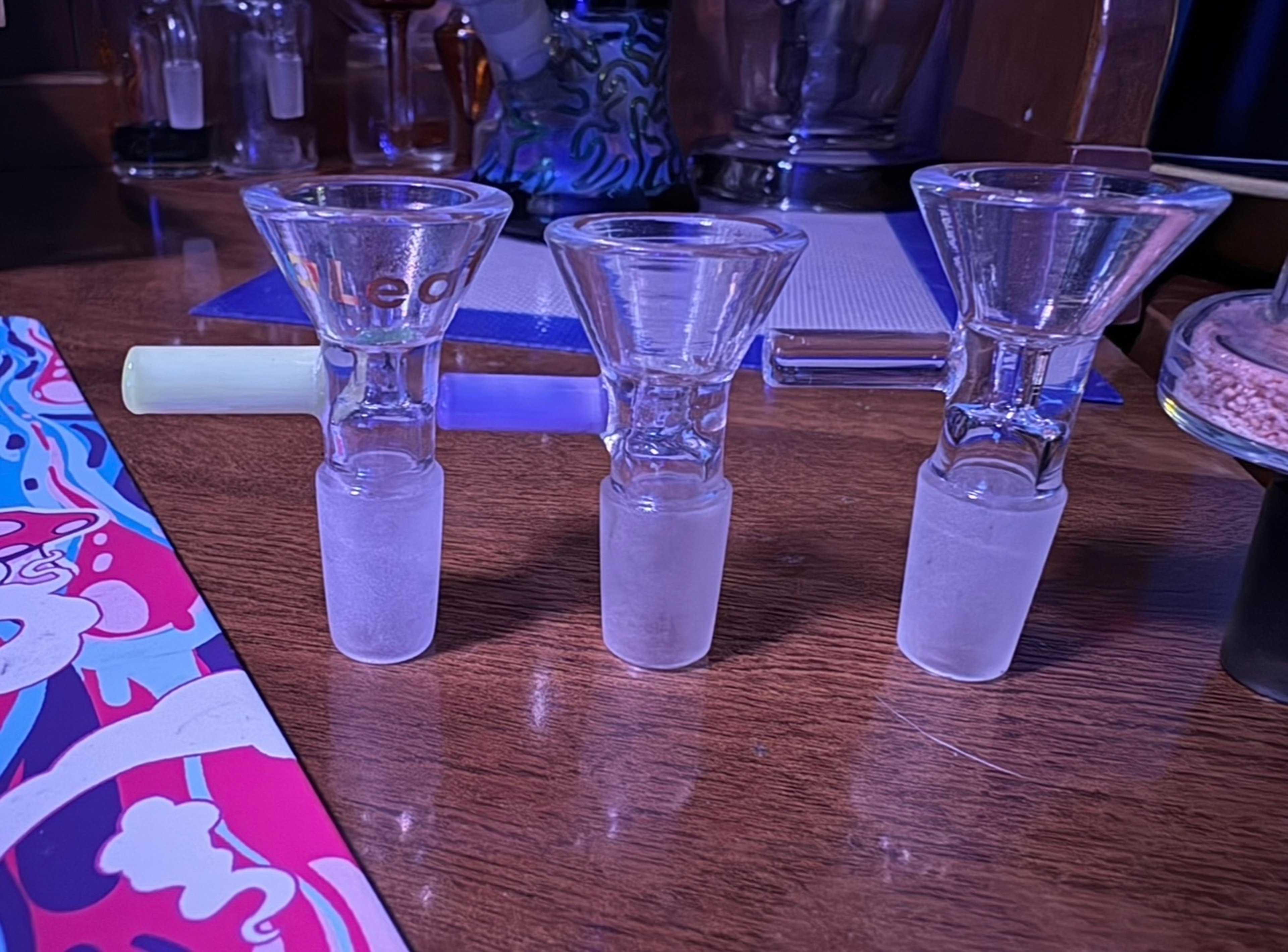 3 Brand New 14mm / 1 Hole Martini Bowl Slides image 0