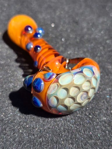 Preview pic of Carmel X Silver Strike Honeycomb Pipe
