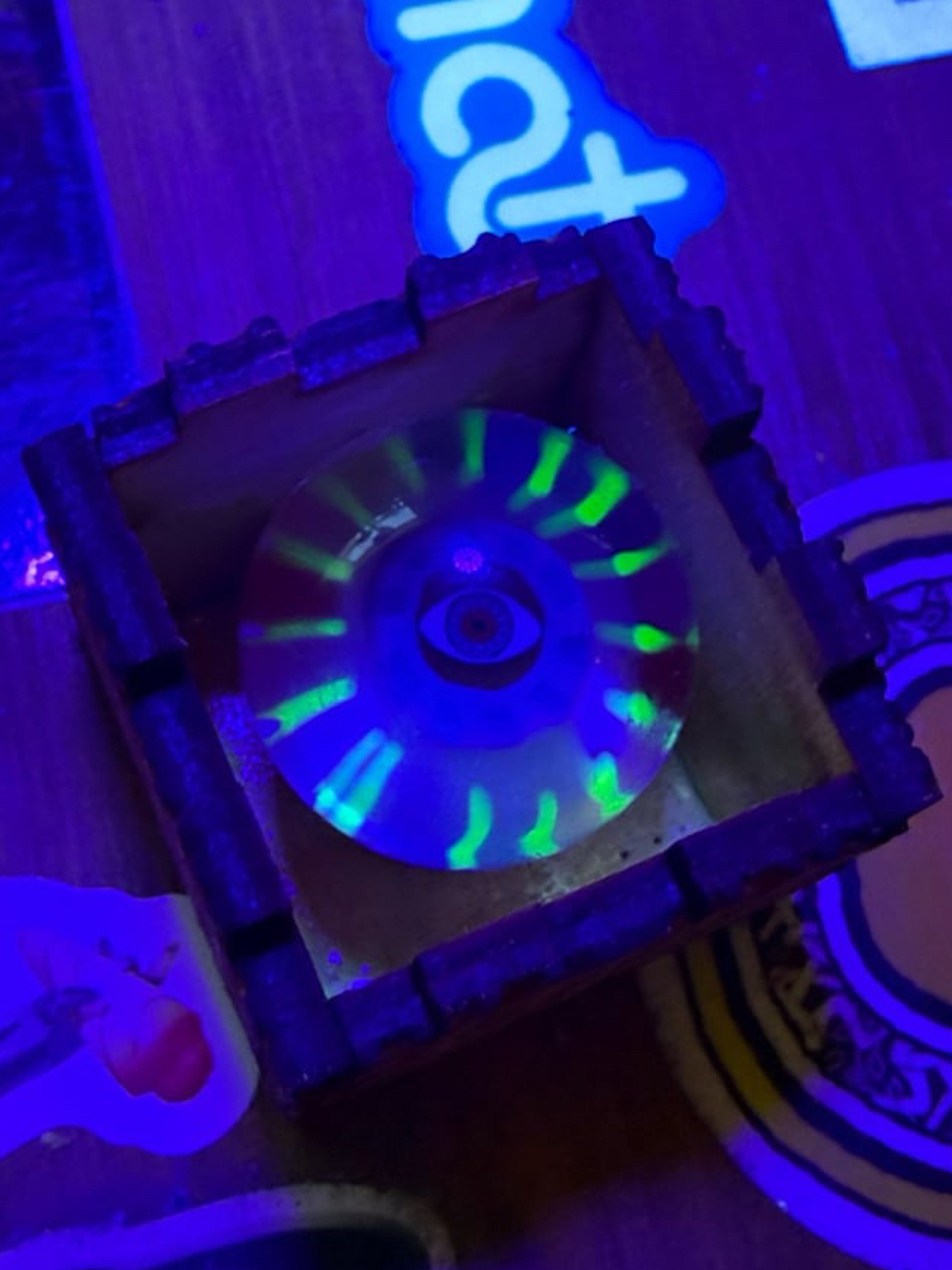 Preview pic of Banjo x Karma Top Marble