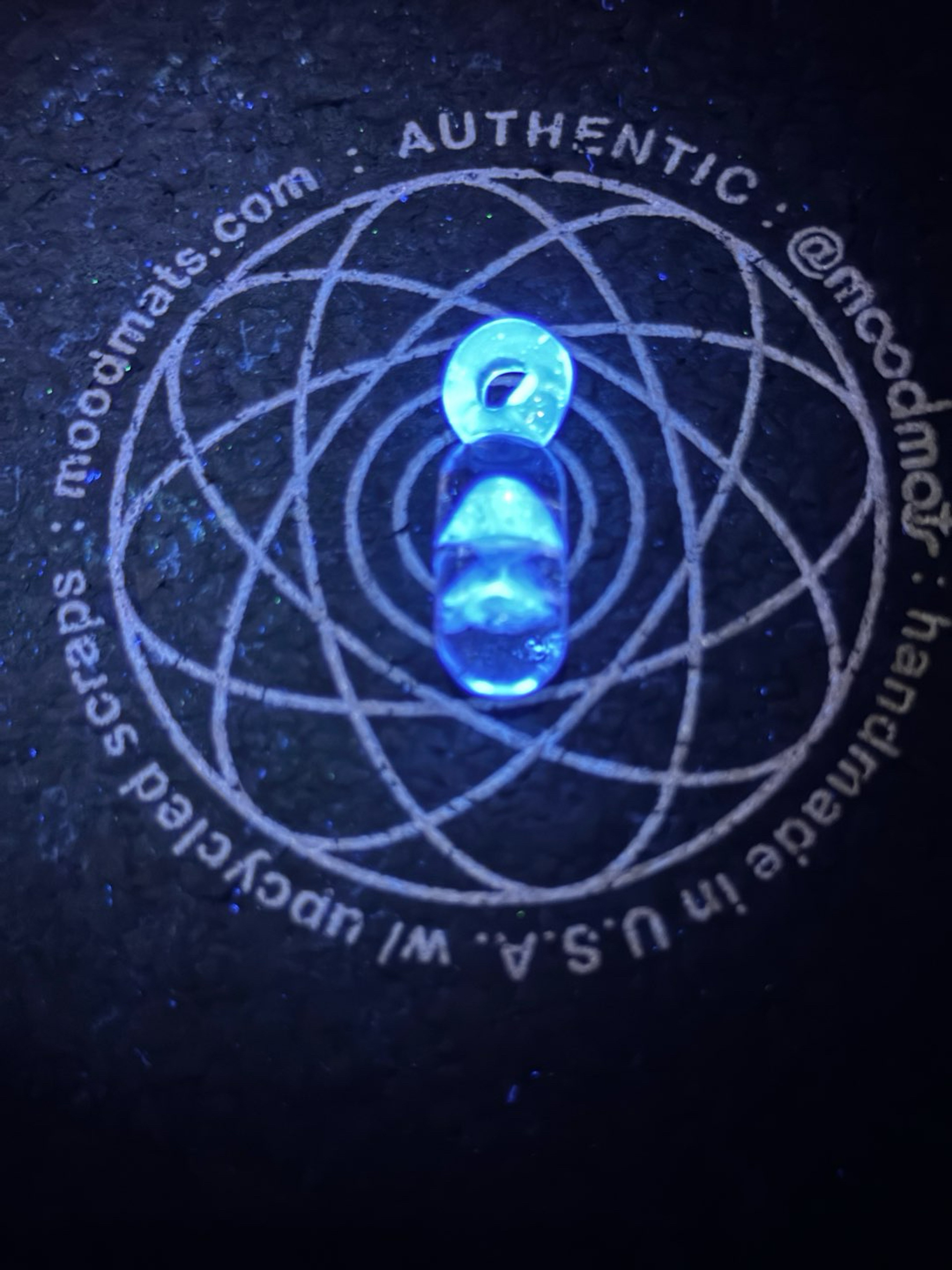 Blu-V Shroom Pillar image 0