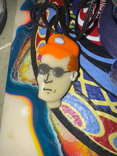 Preview pic of King of hill Dale Pendant