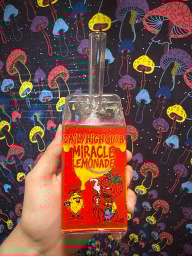 Preview pic of Miracle Lemonade Juice Box Bong