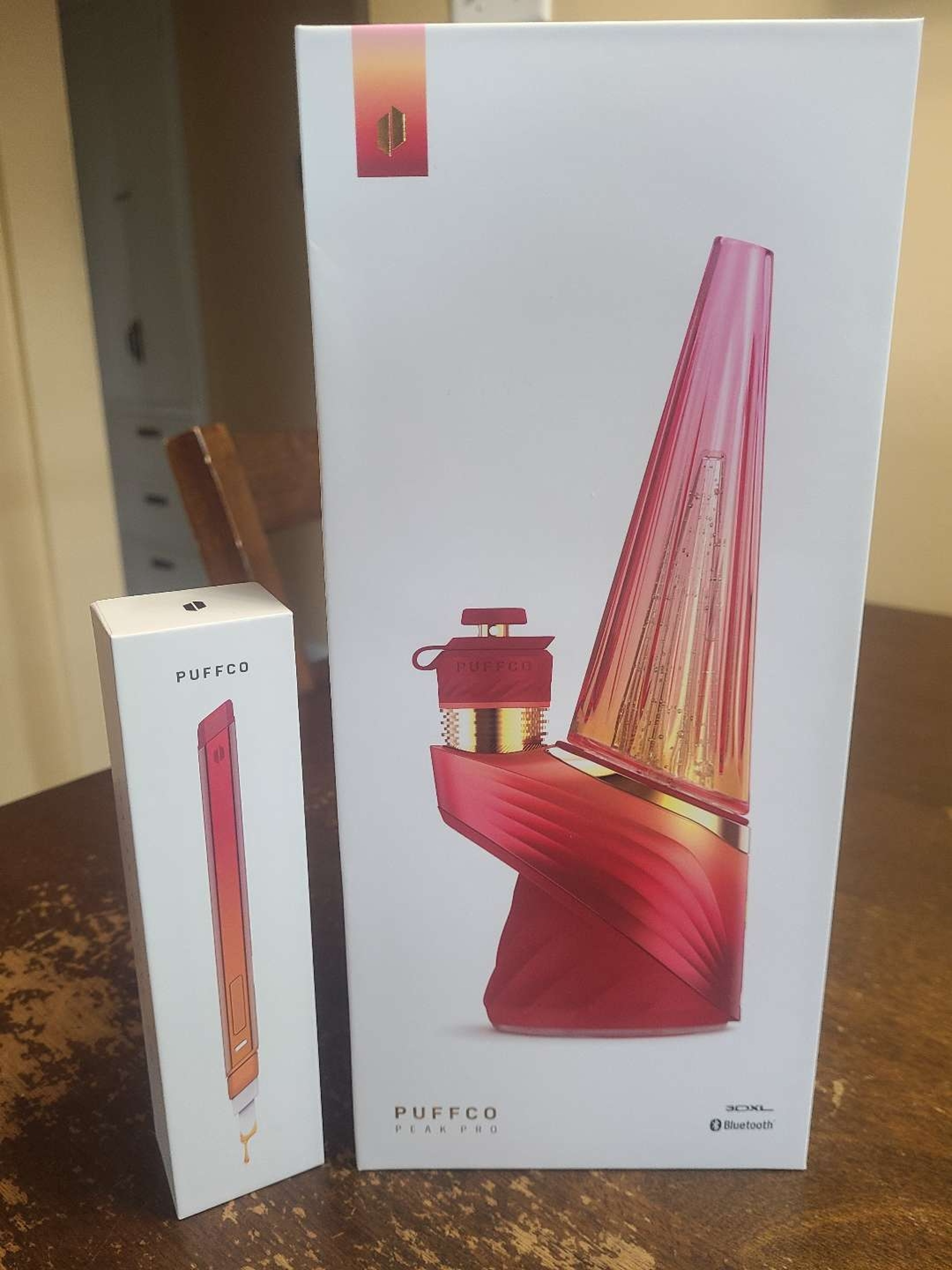Preview pic of Puffco Peak Pro 3DXL Daybreak with matching dab pen