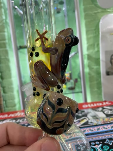 Preview pic of Trident glass