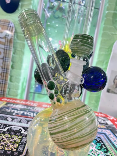 Preview pic of Trident glass