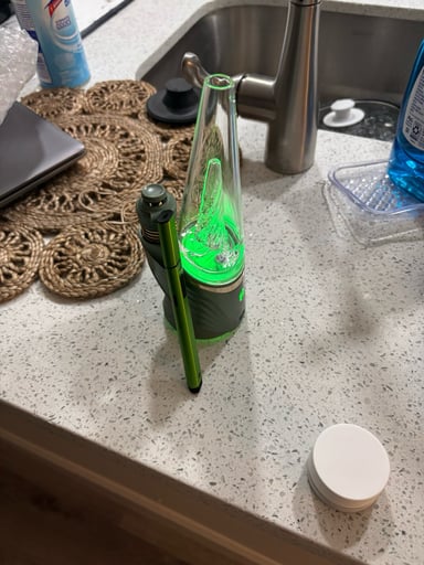Preview pic of Puffco peak pro v2