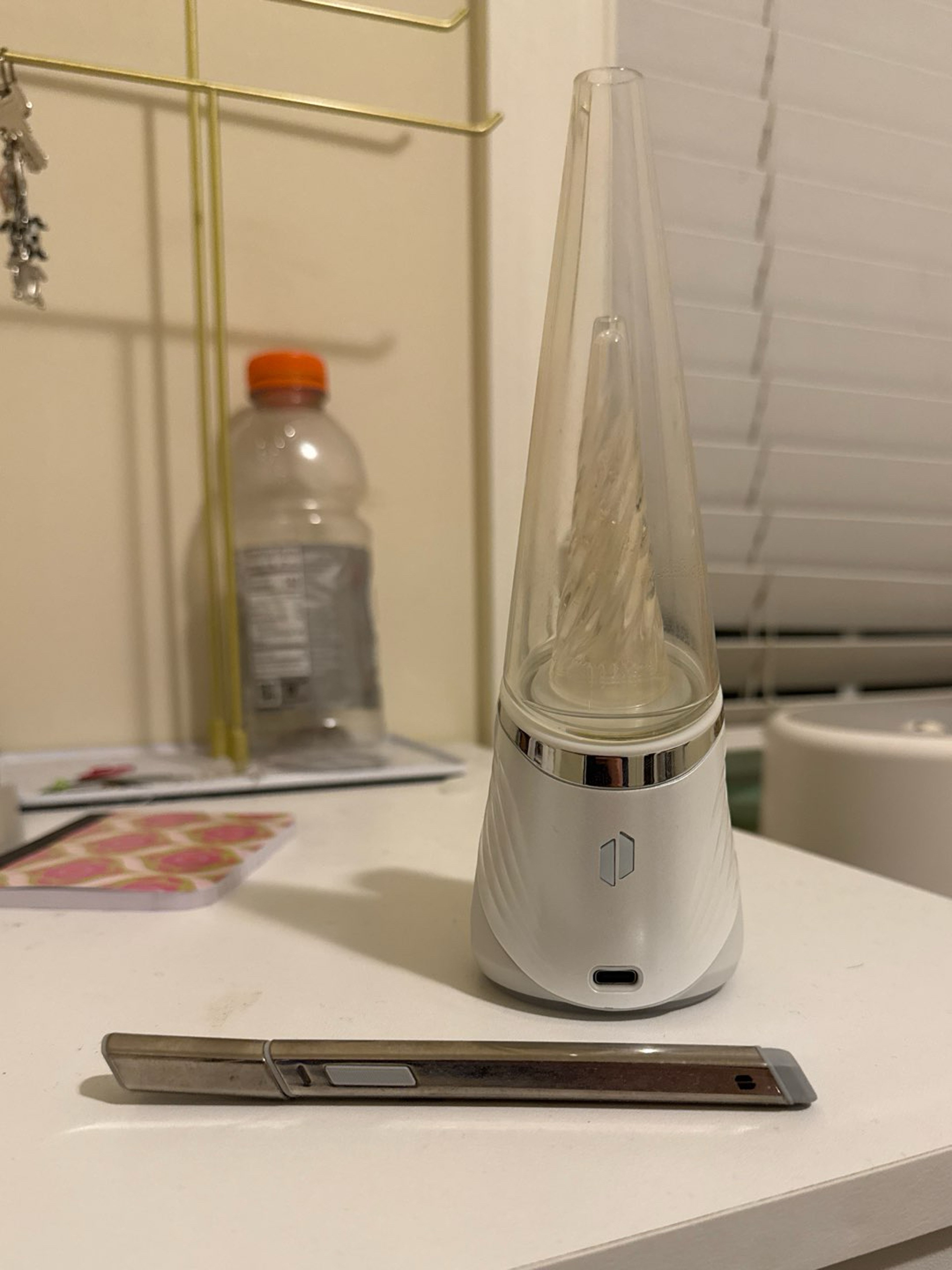 Preview pic of Puffco Peak Pro White