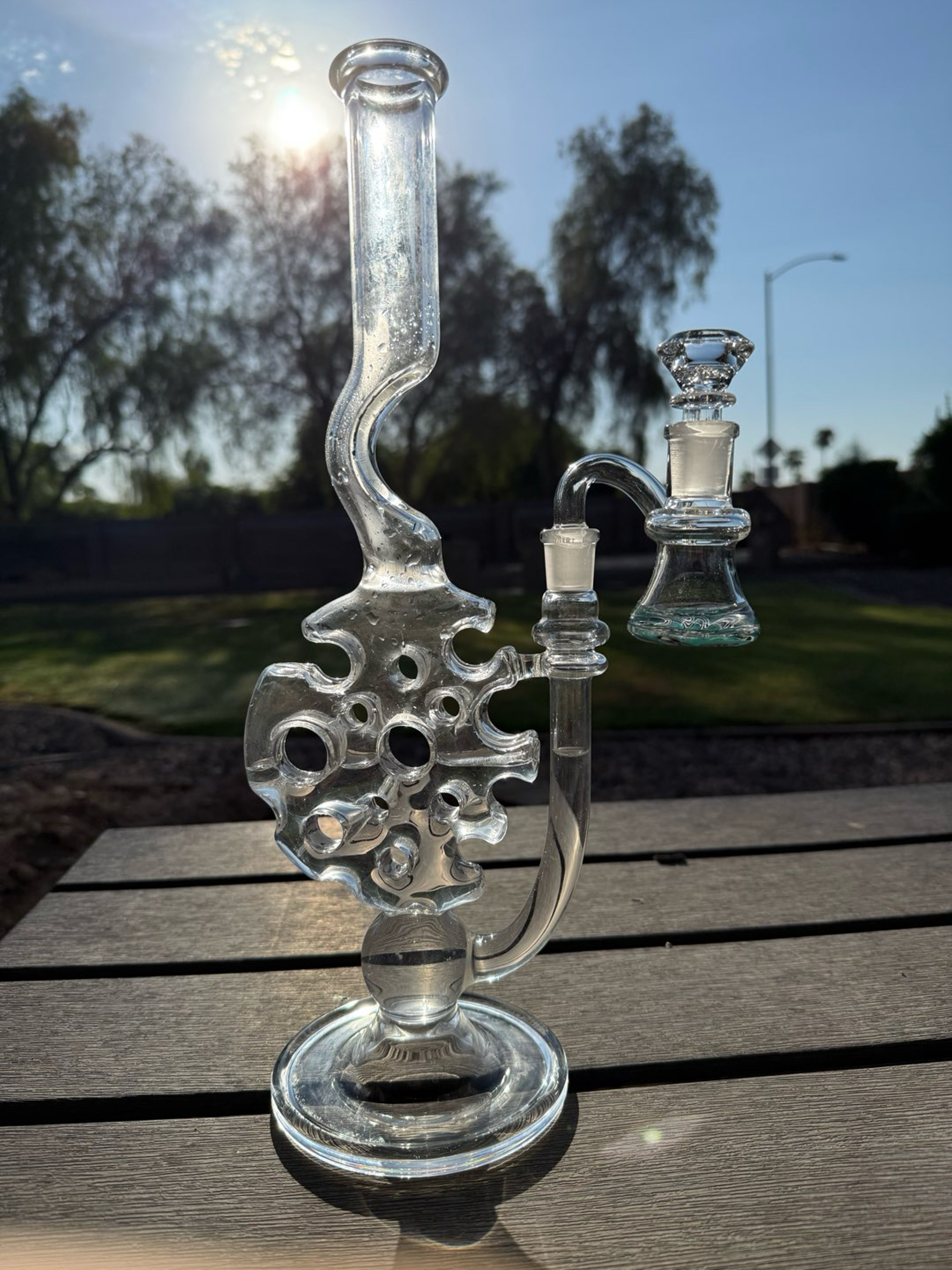 Uzzi glass bong image 0