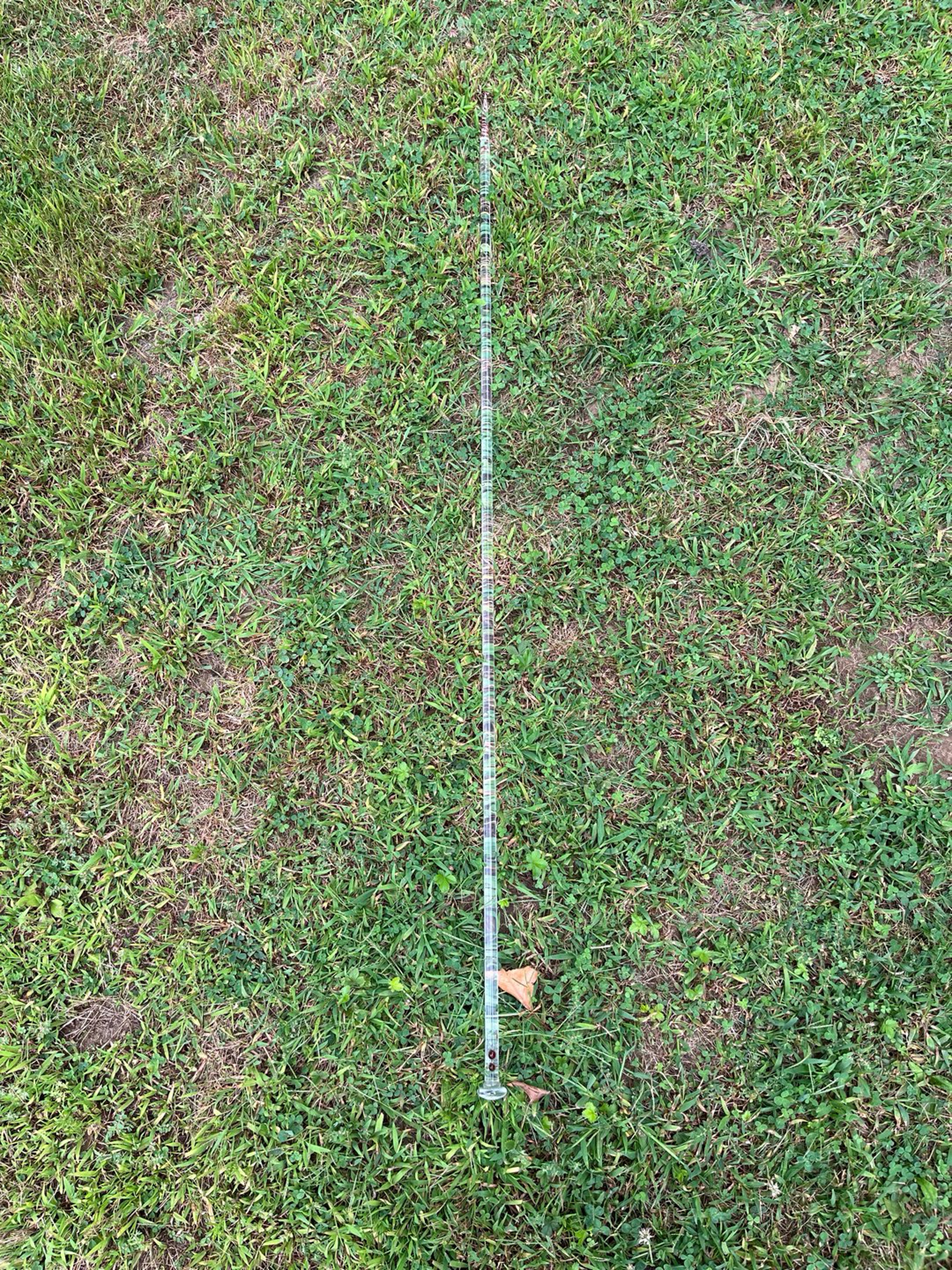Preview pic of 5ft tall glass spear/poker by Marvinglass