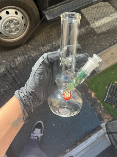 Preview pic of Bong