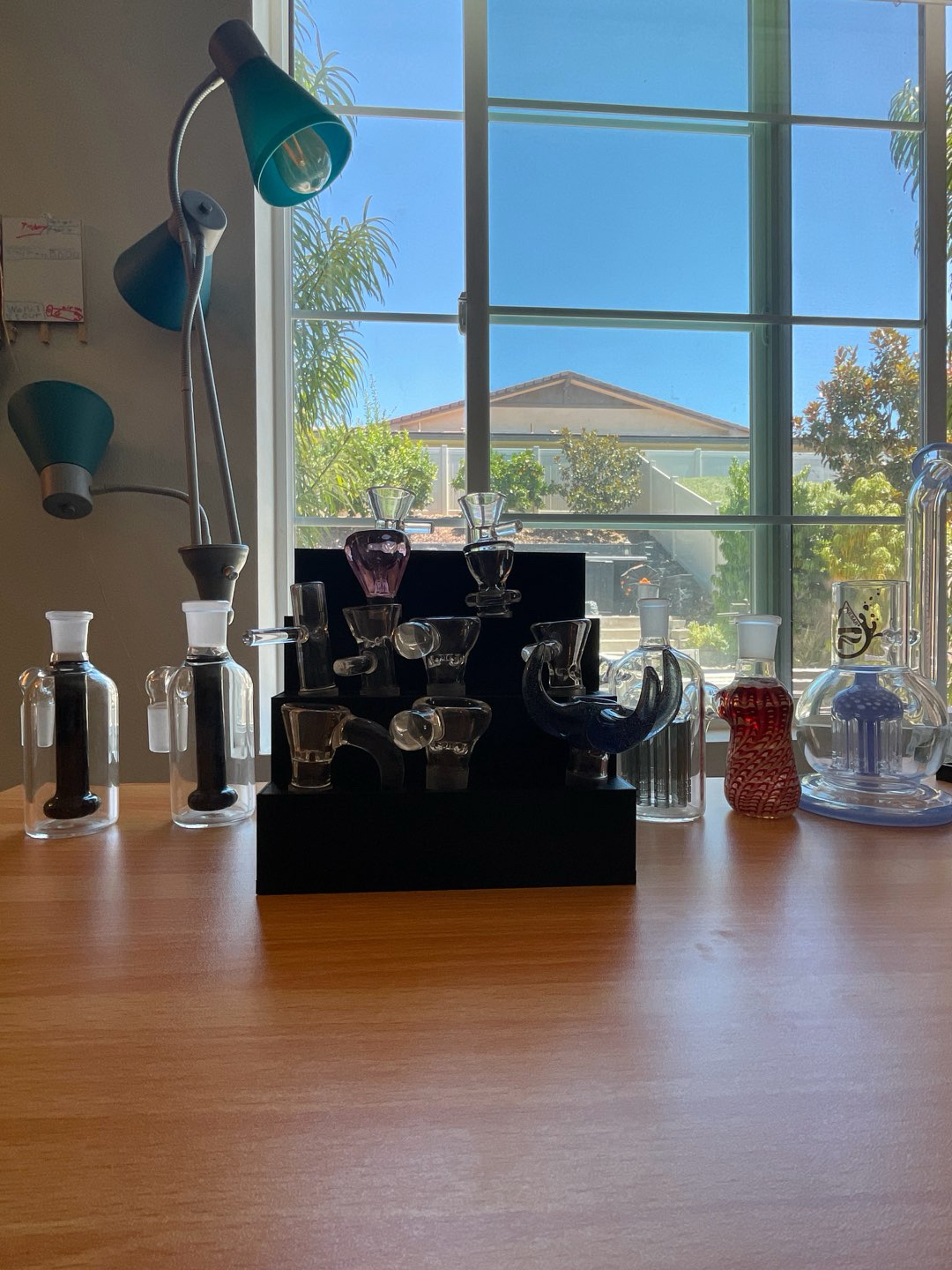 Preview pic of Random lot of 18mm slides / bowls and wet / dry ash catchers - message me for deals