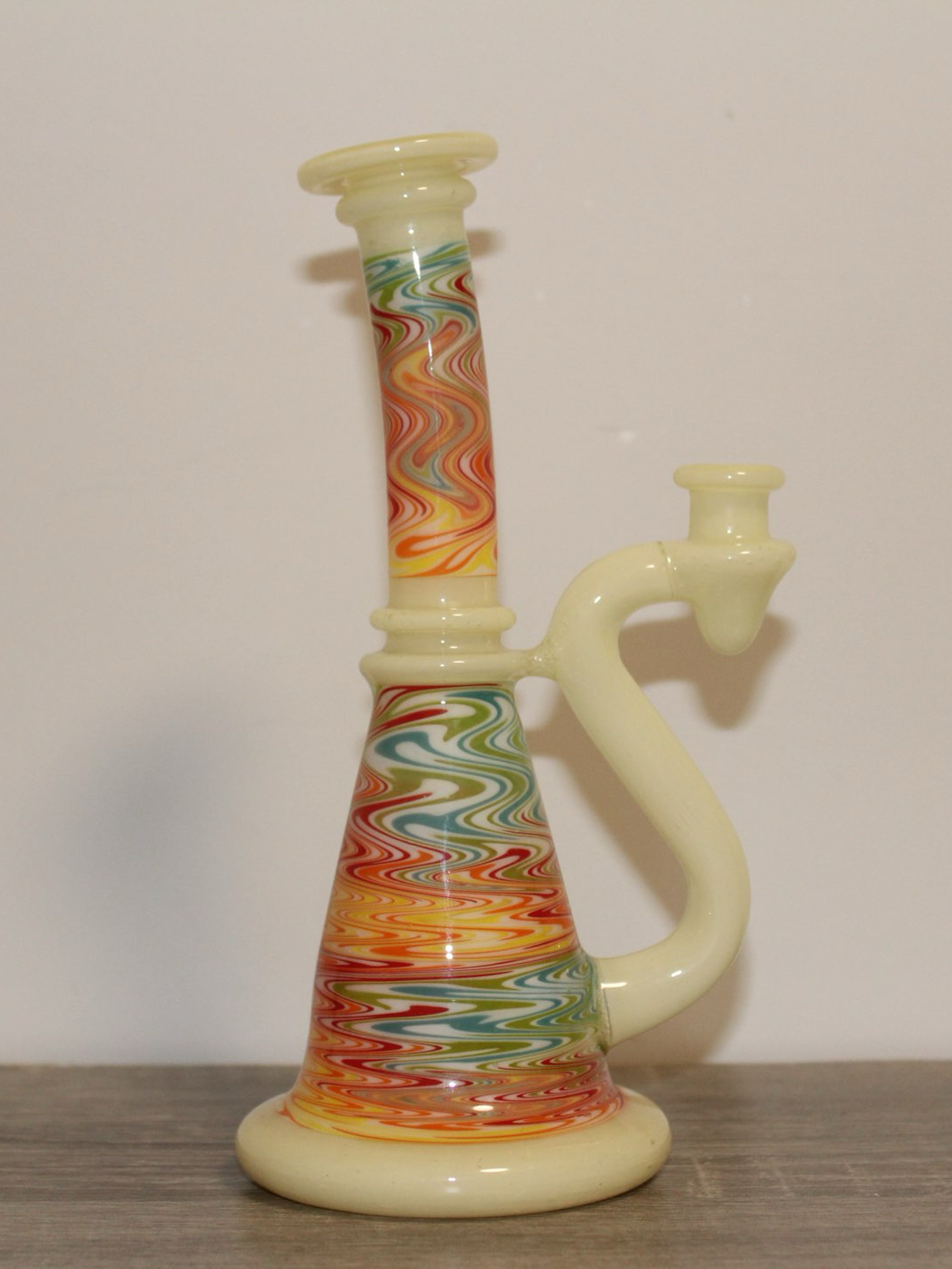 Preview pic of Pastel serum wigwag tube