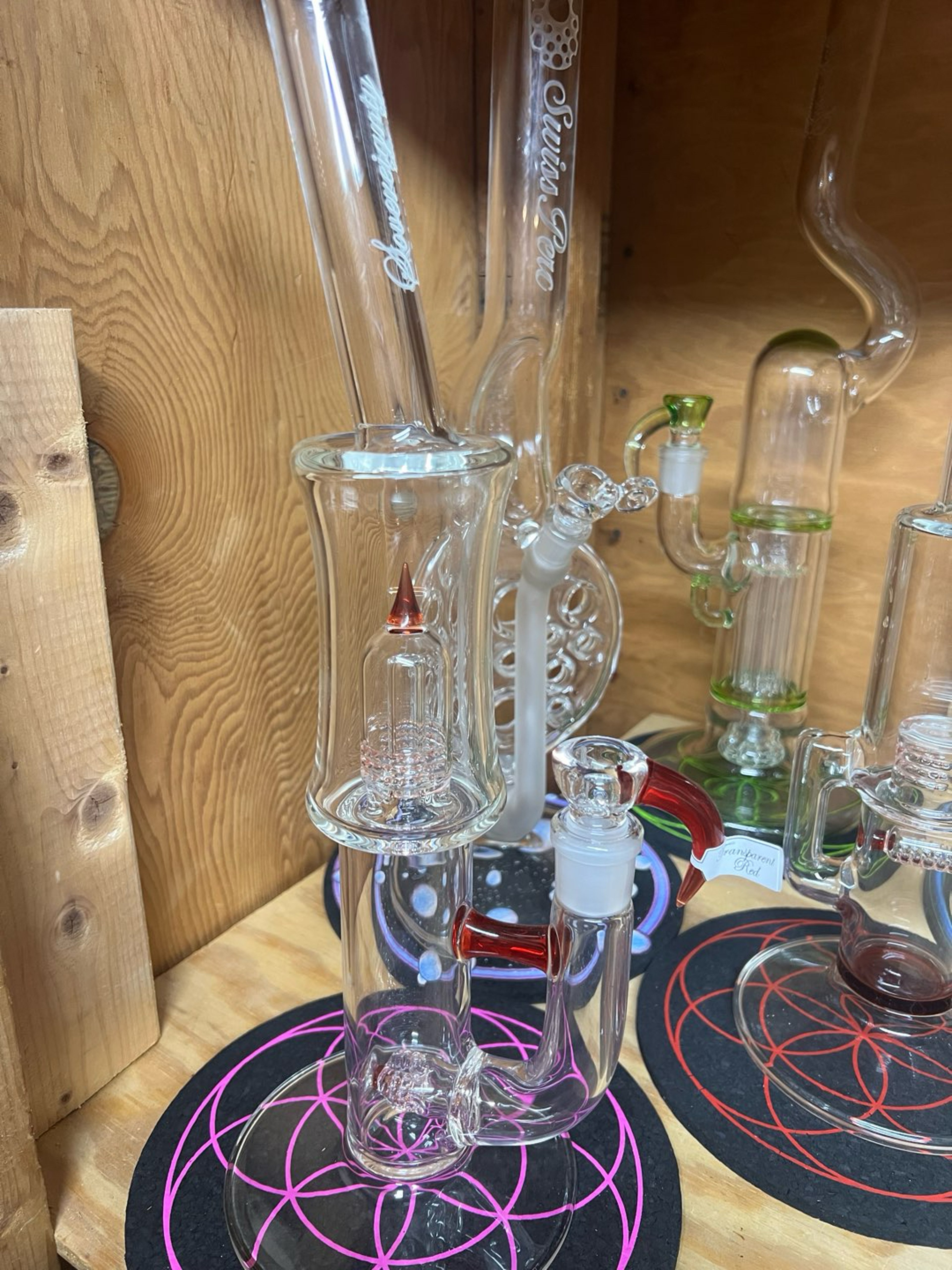 Preview pic of Sov mini stem to grid dome - bent neck - transparent red