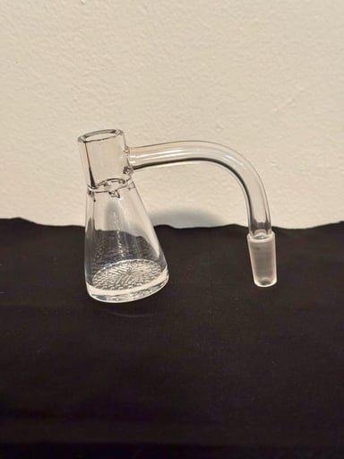 Preview pic of Black Market Glass Mini-Cano Banger