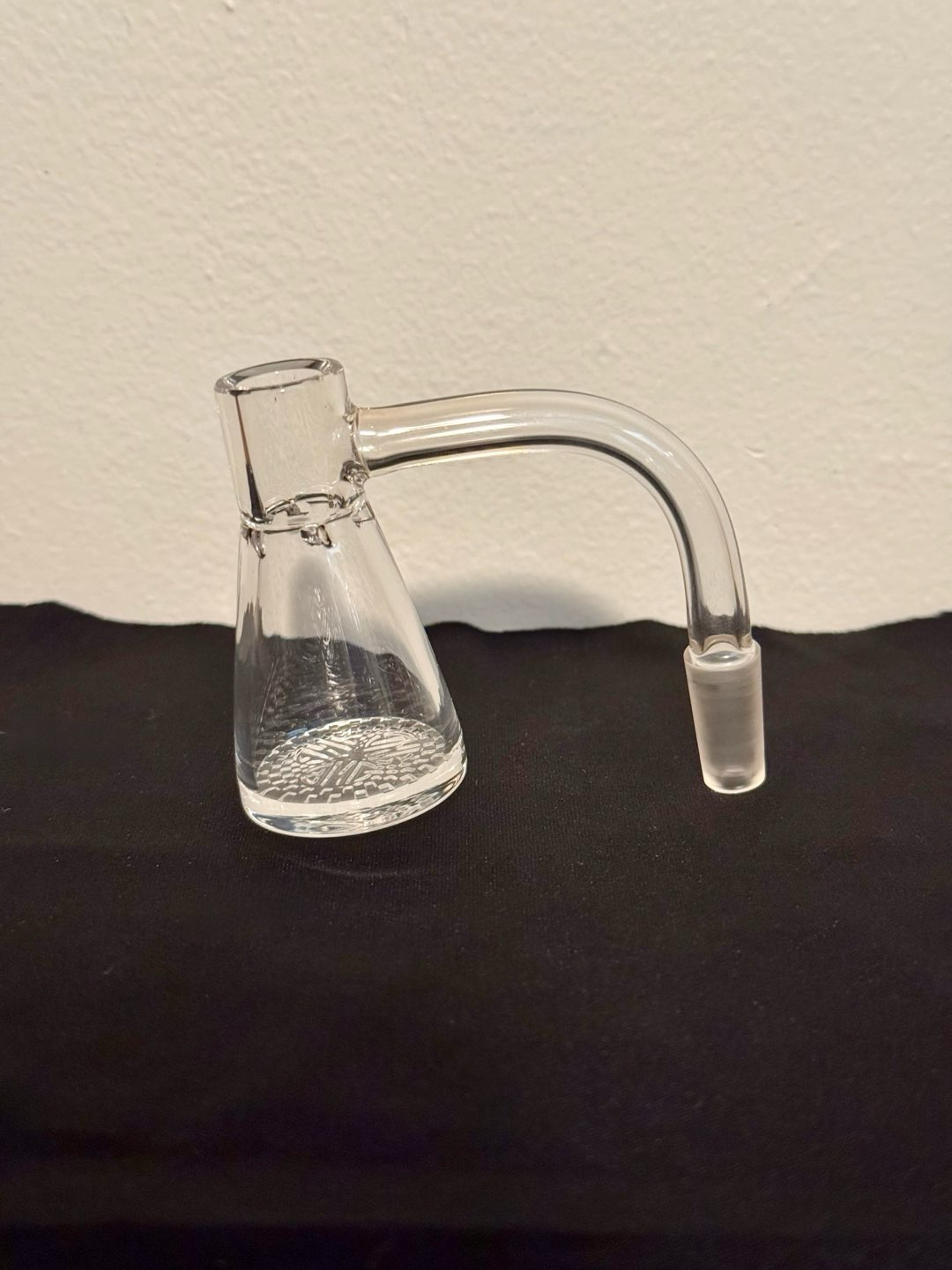 Preview pic of Black Market Glass Mini-Cano Banger