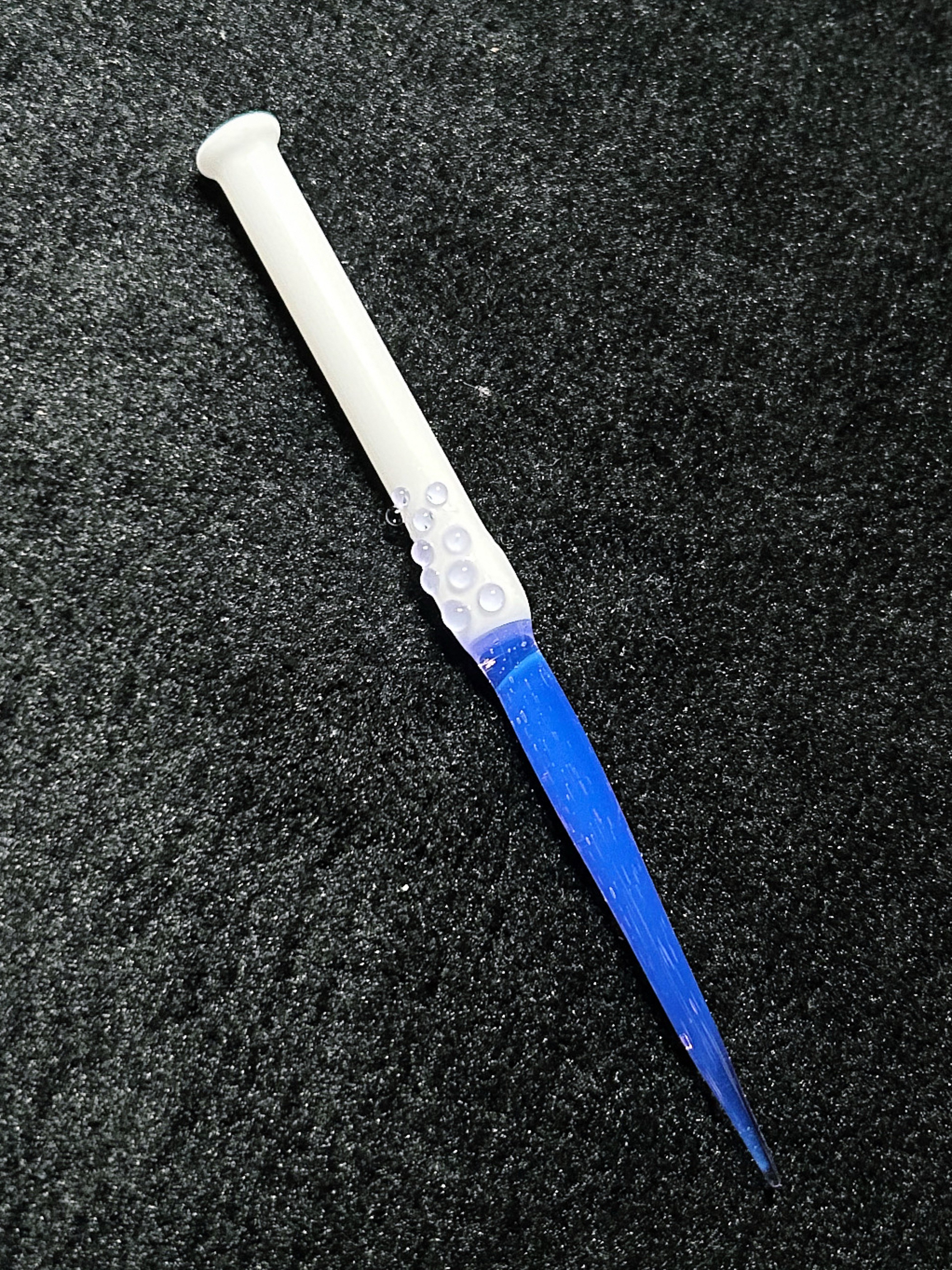 Preview pic of MarvinsGlass024 Neo Opal Spear Dabber! 🪼