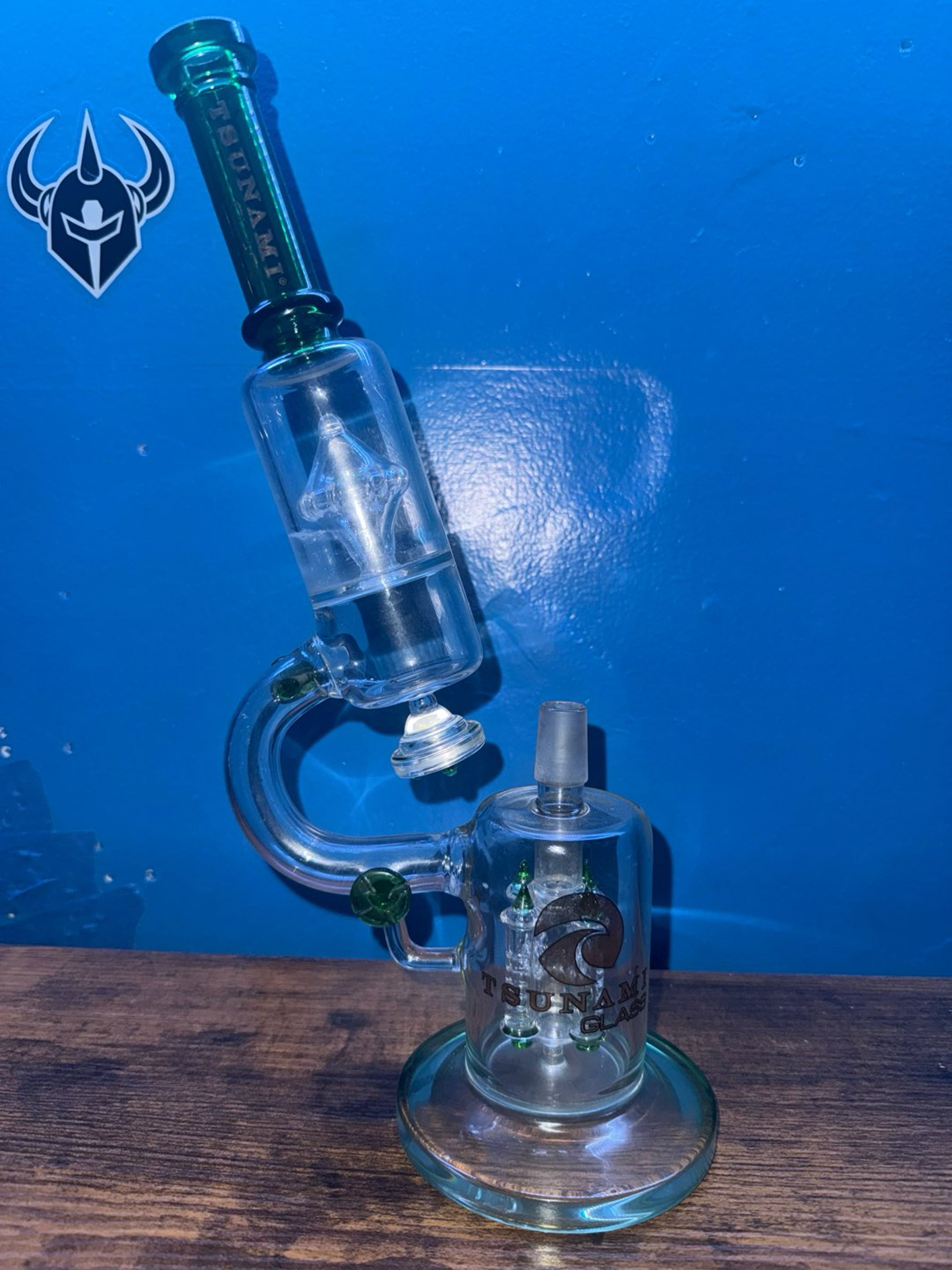 Preview pic of tsunami glass microscope