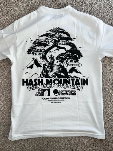 Preview pic of PUFFCO HASH MOUNTAIN LE Tshirt size L New