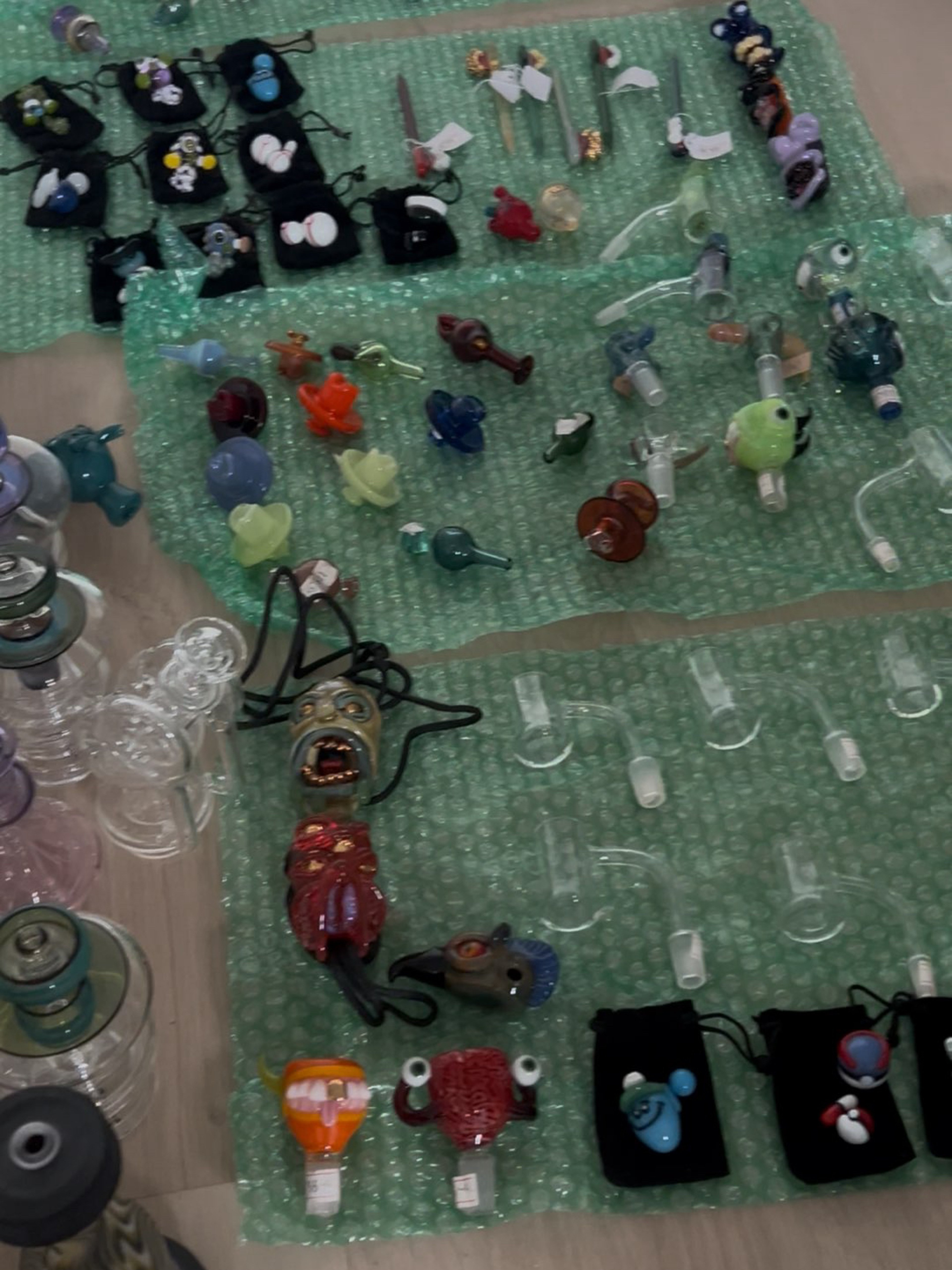 Preview pic of Bulk glass