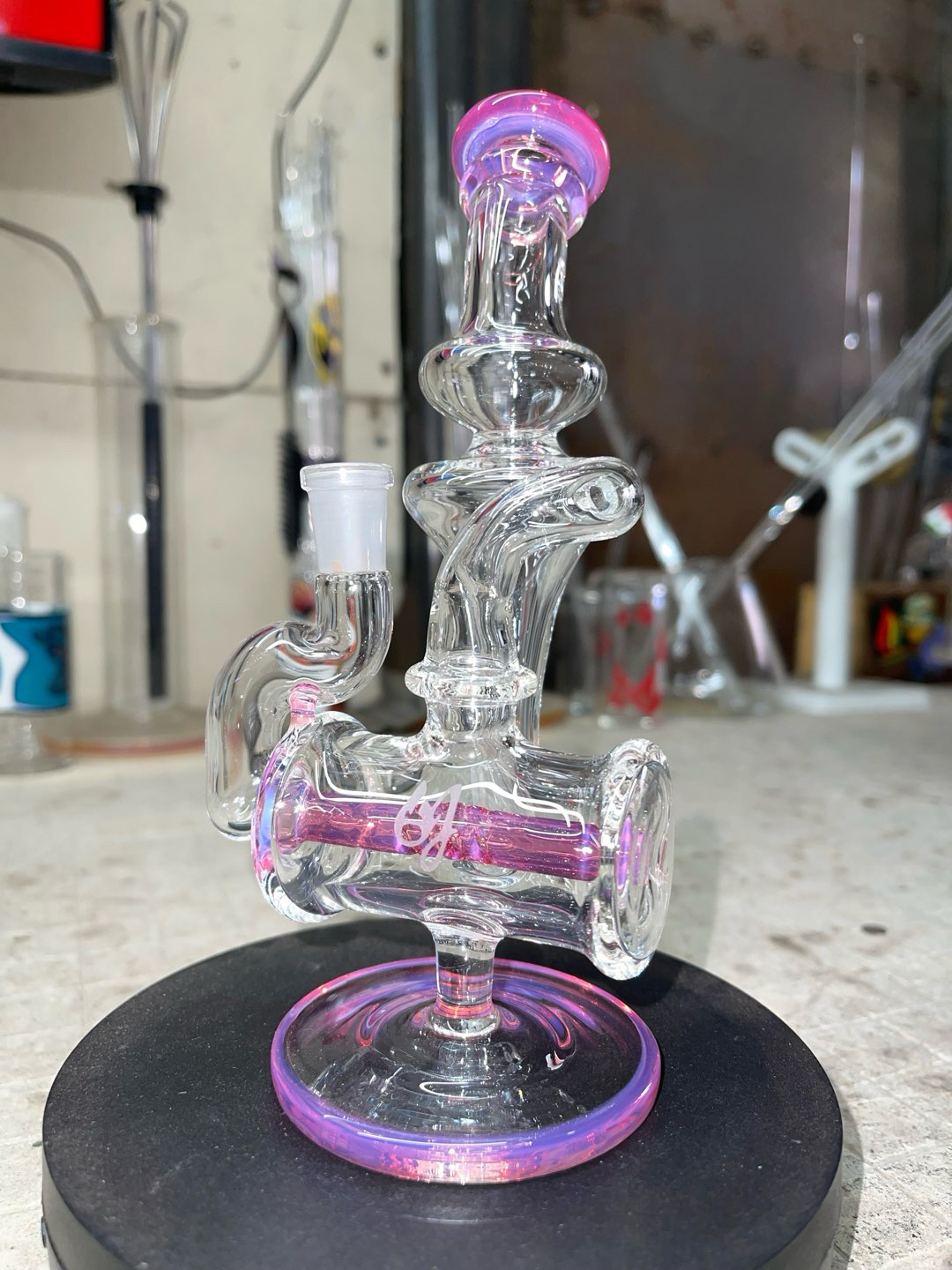 Preview pic of Karmaline recycler inline 7” tall 10mm