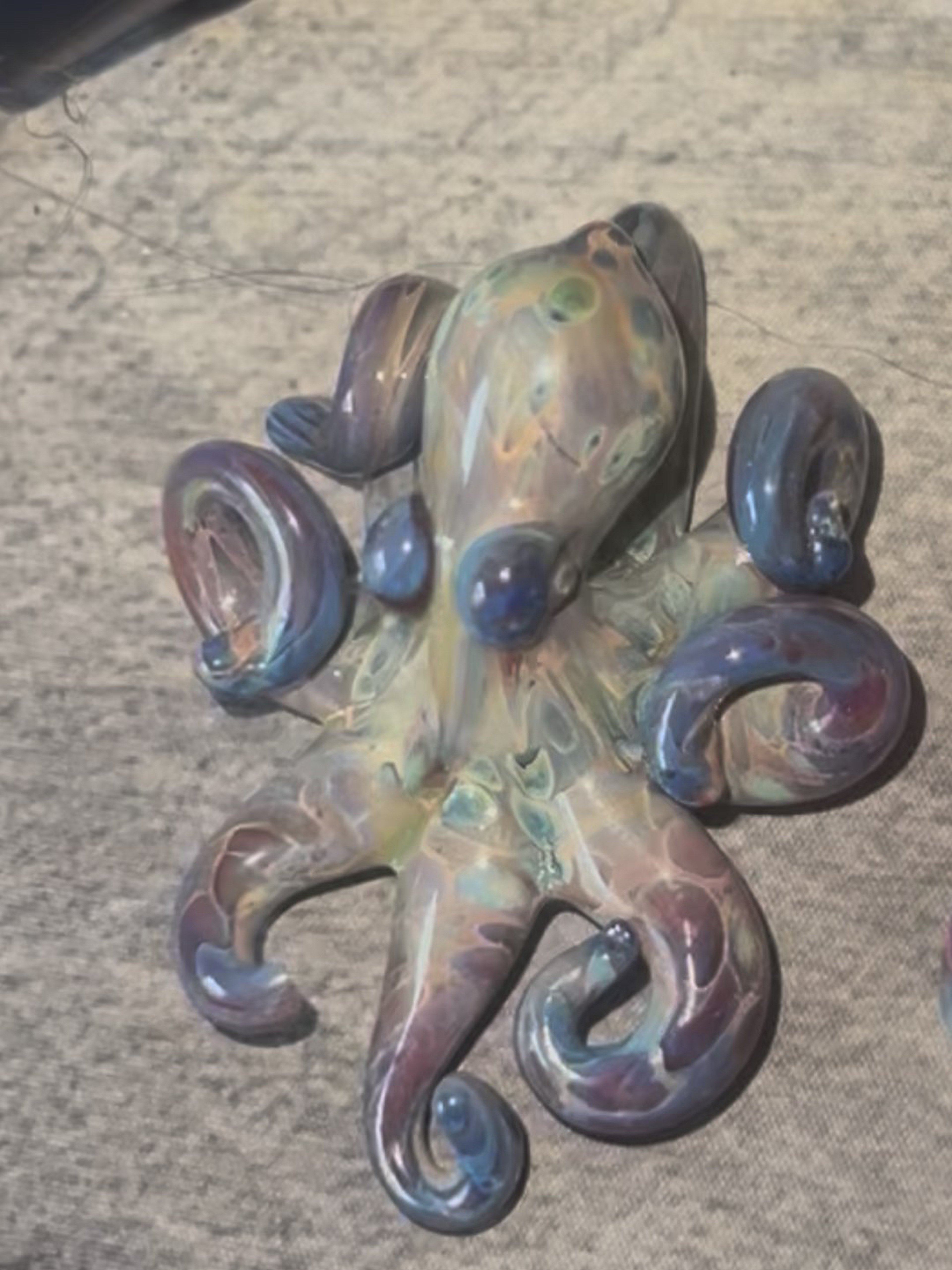 Preview pic of Small bulk