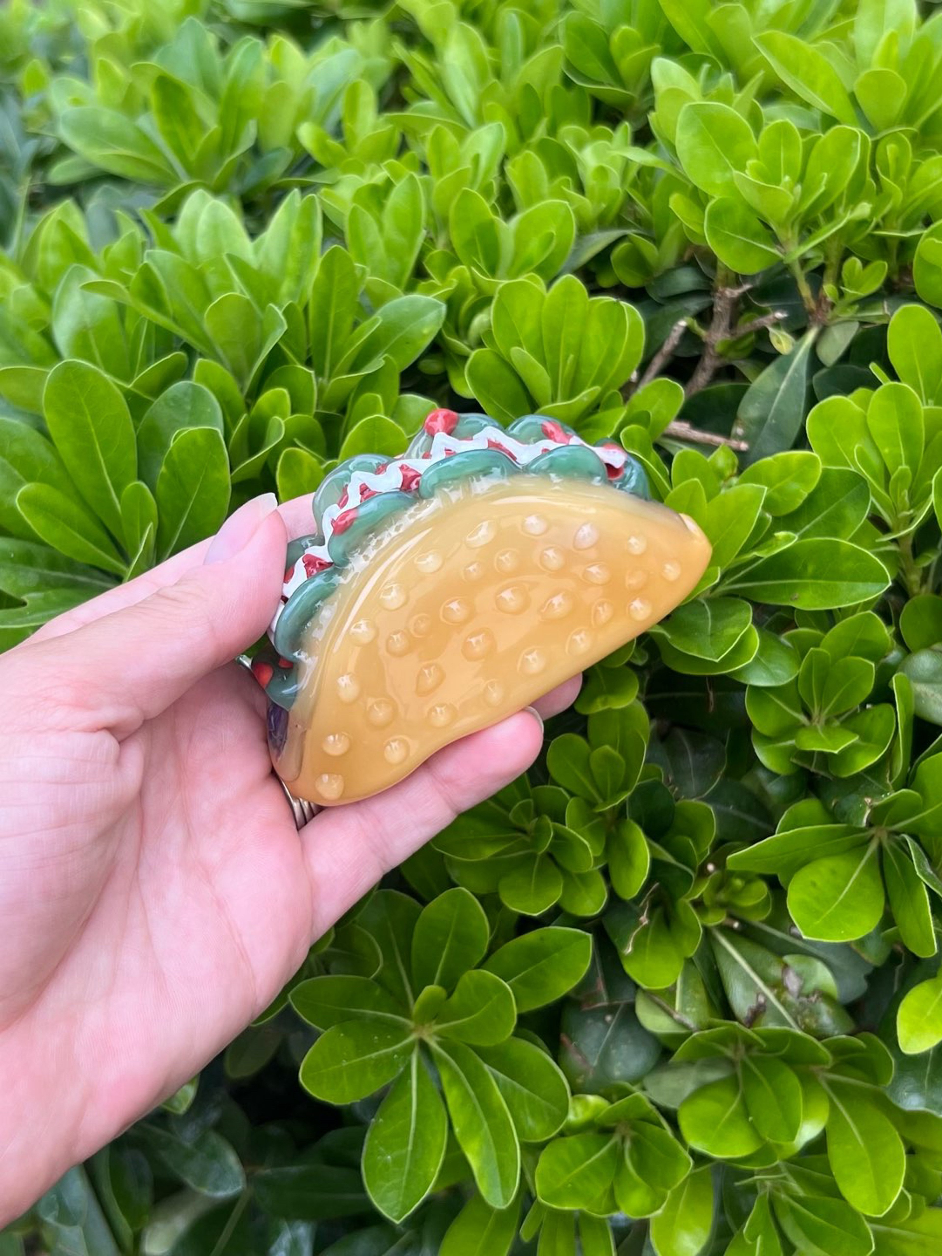 Preview pic of Taco Glass Hand Pipe