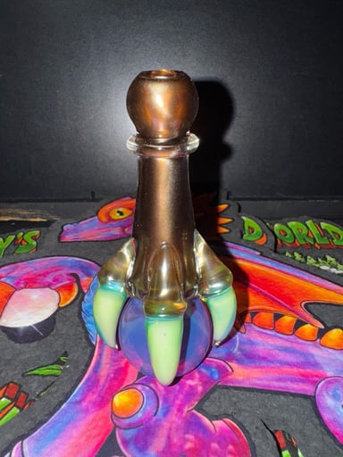 Preview pic of Mike Luna claw chillum