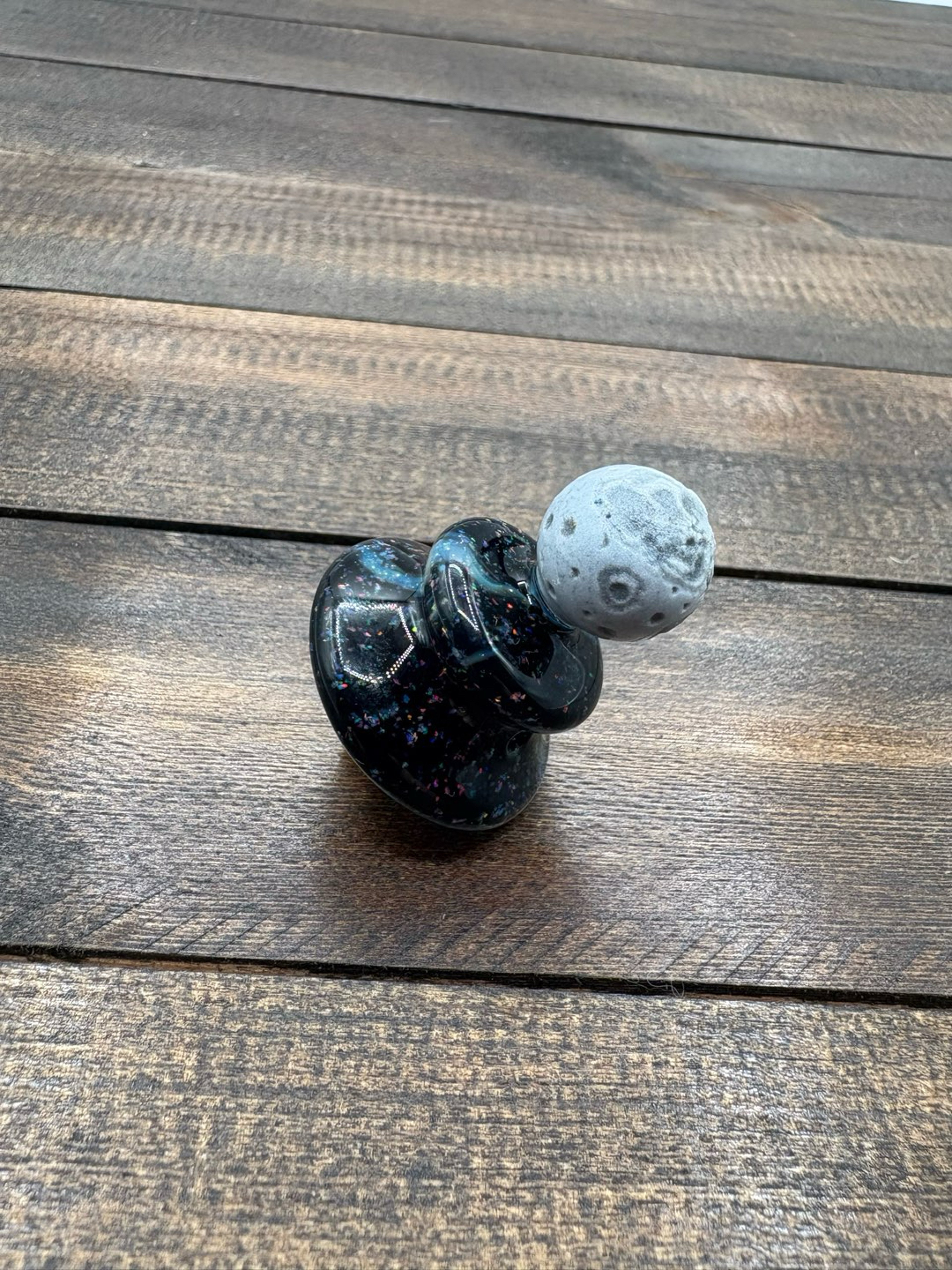Preview pic of Sagan Carb Cap