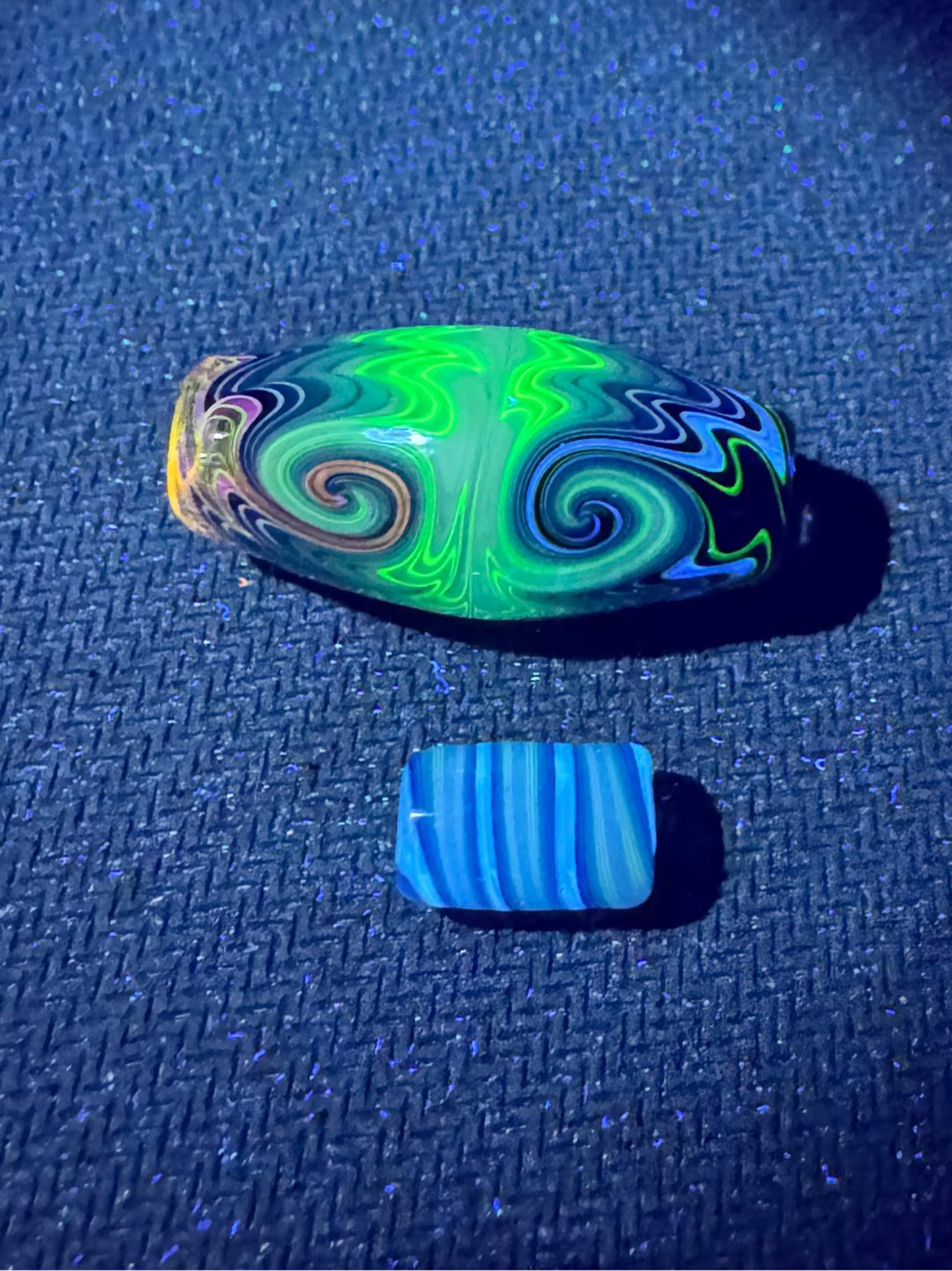 Preview pic of 🔥Full UV LG Wig Wag and spiral beads /Hand made hemp adjustable bracelet !🧐🔥