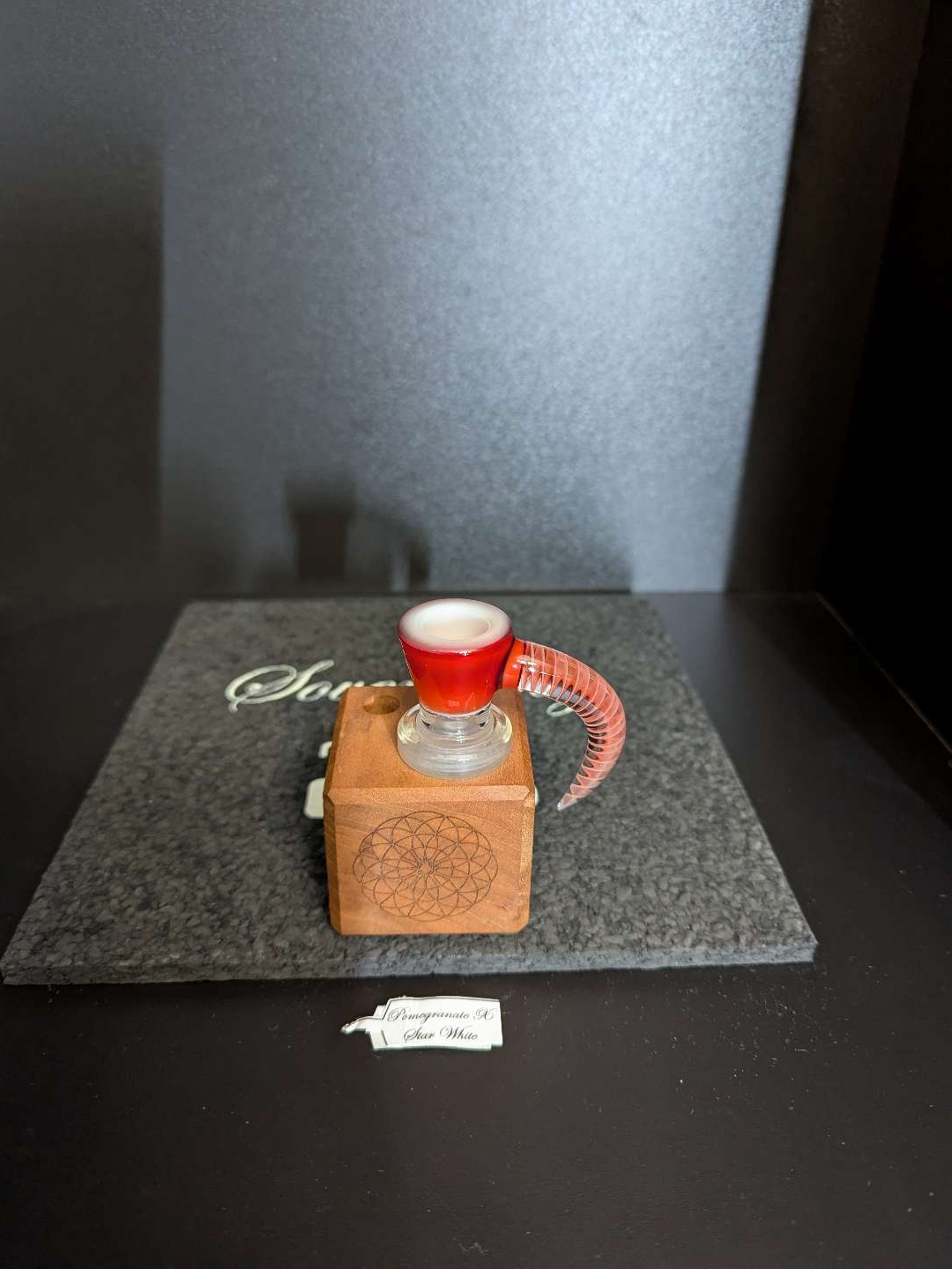Preview pic of Sovereignty Pomegranate X Star White Full Accent Slide