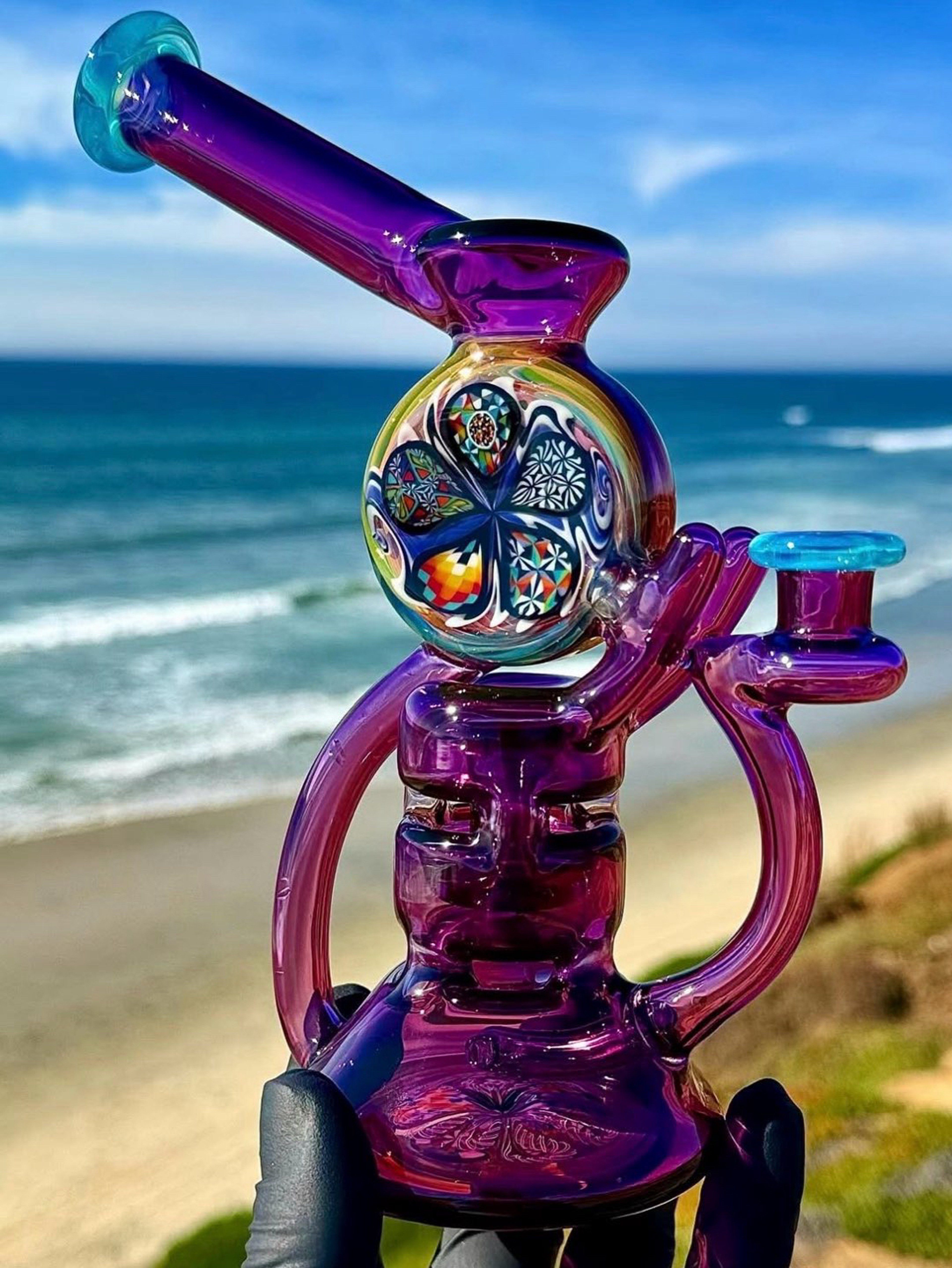 Preview pic of O’Neill glass “Appian Loop”