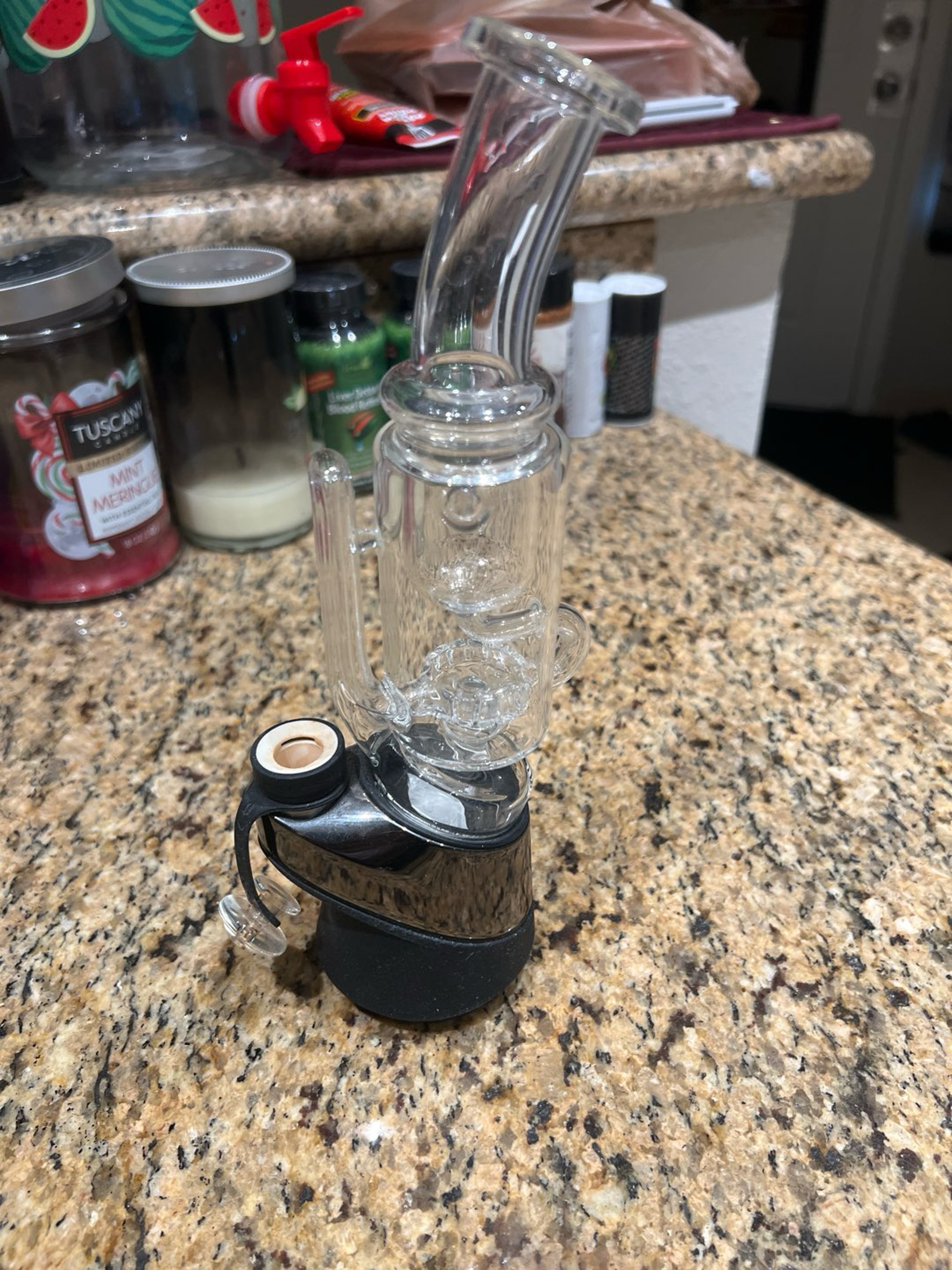 Preview pic of Puff co peak attachment