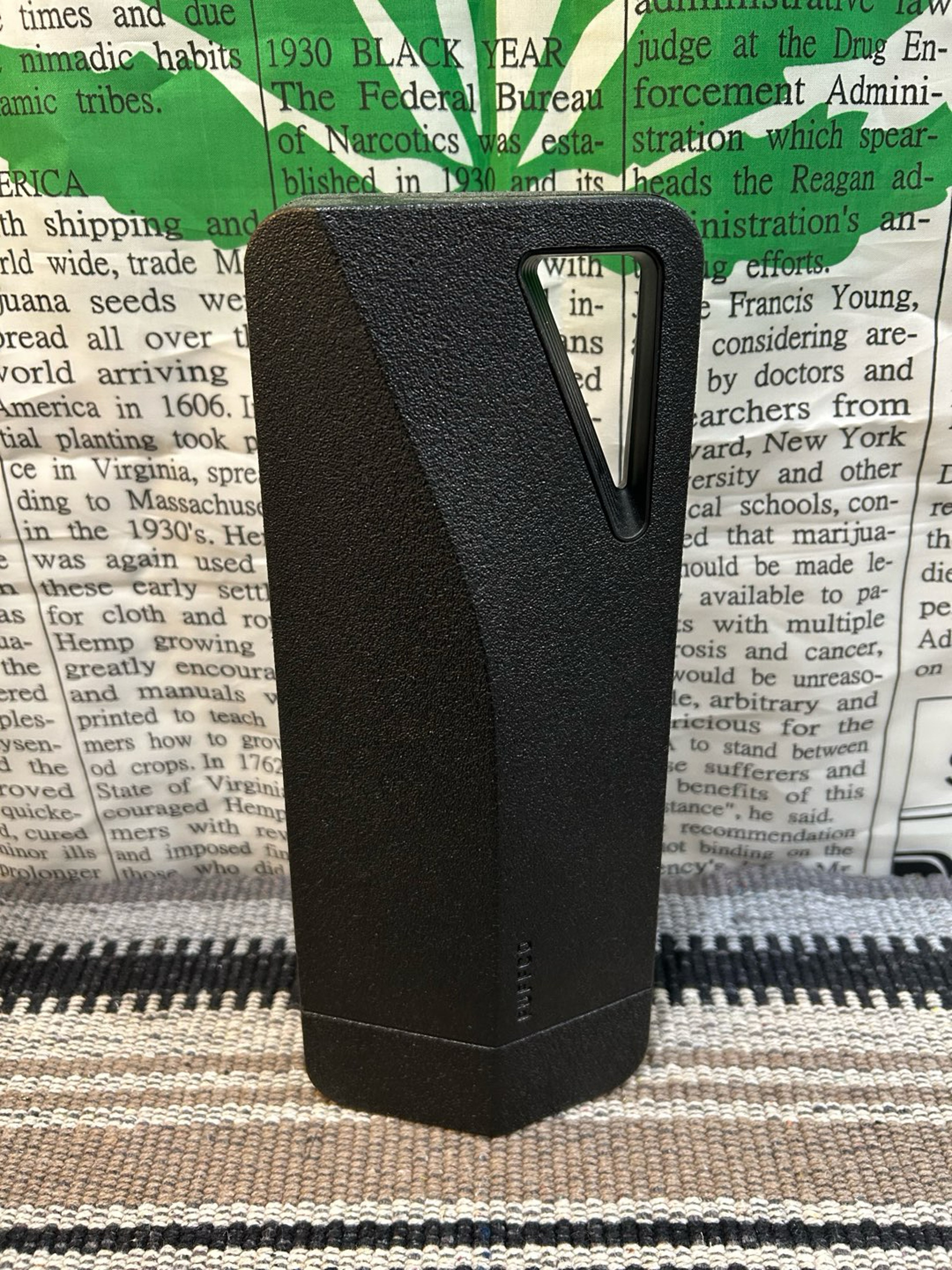Puffco Peak Case image 0