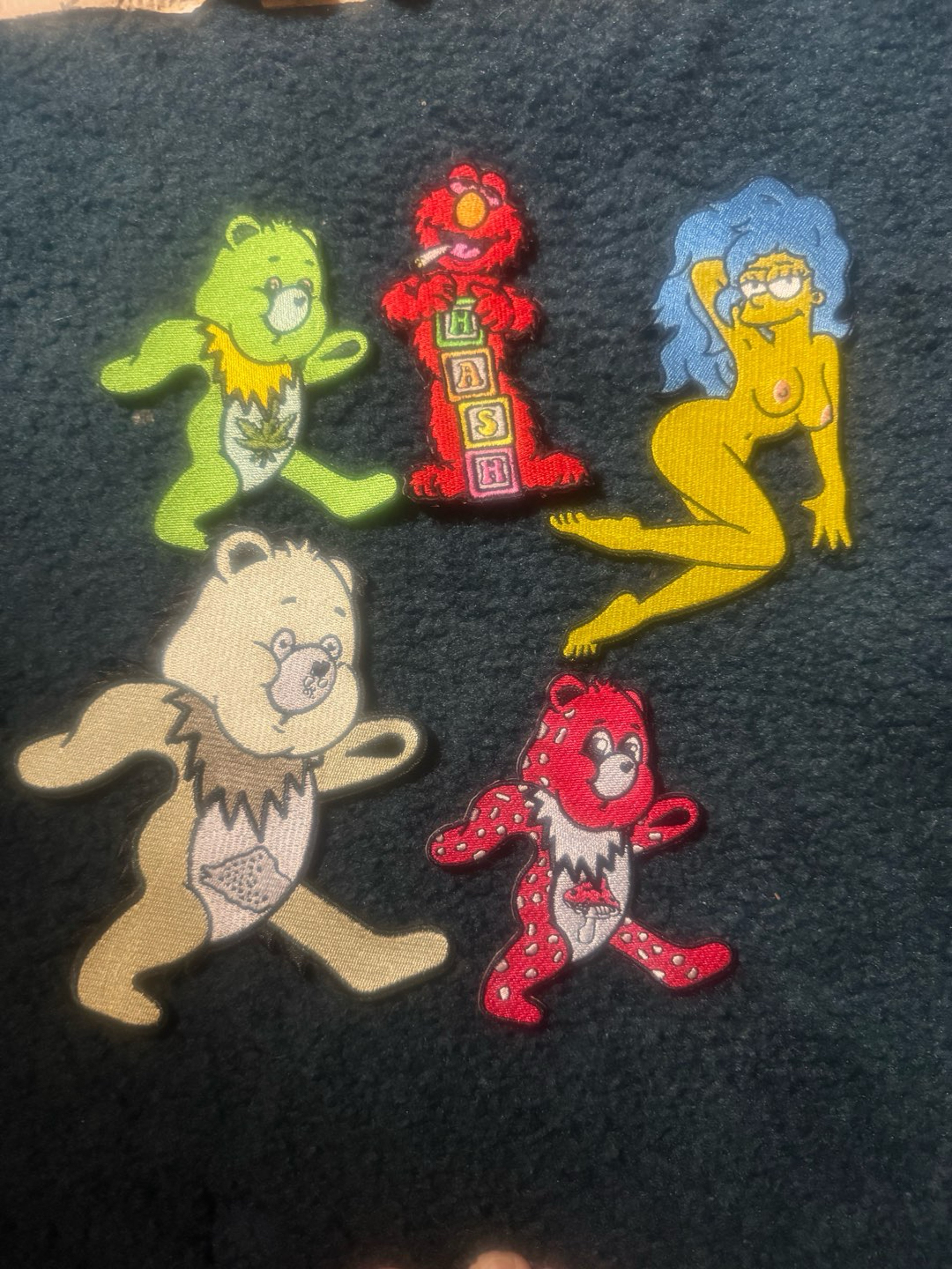 Preview pic of Assortment of never used HUSSLE patches