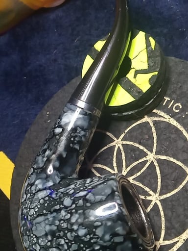 Preview pic of BRAND-NEW Sherlock Style Tobacco Pipe w/filter