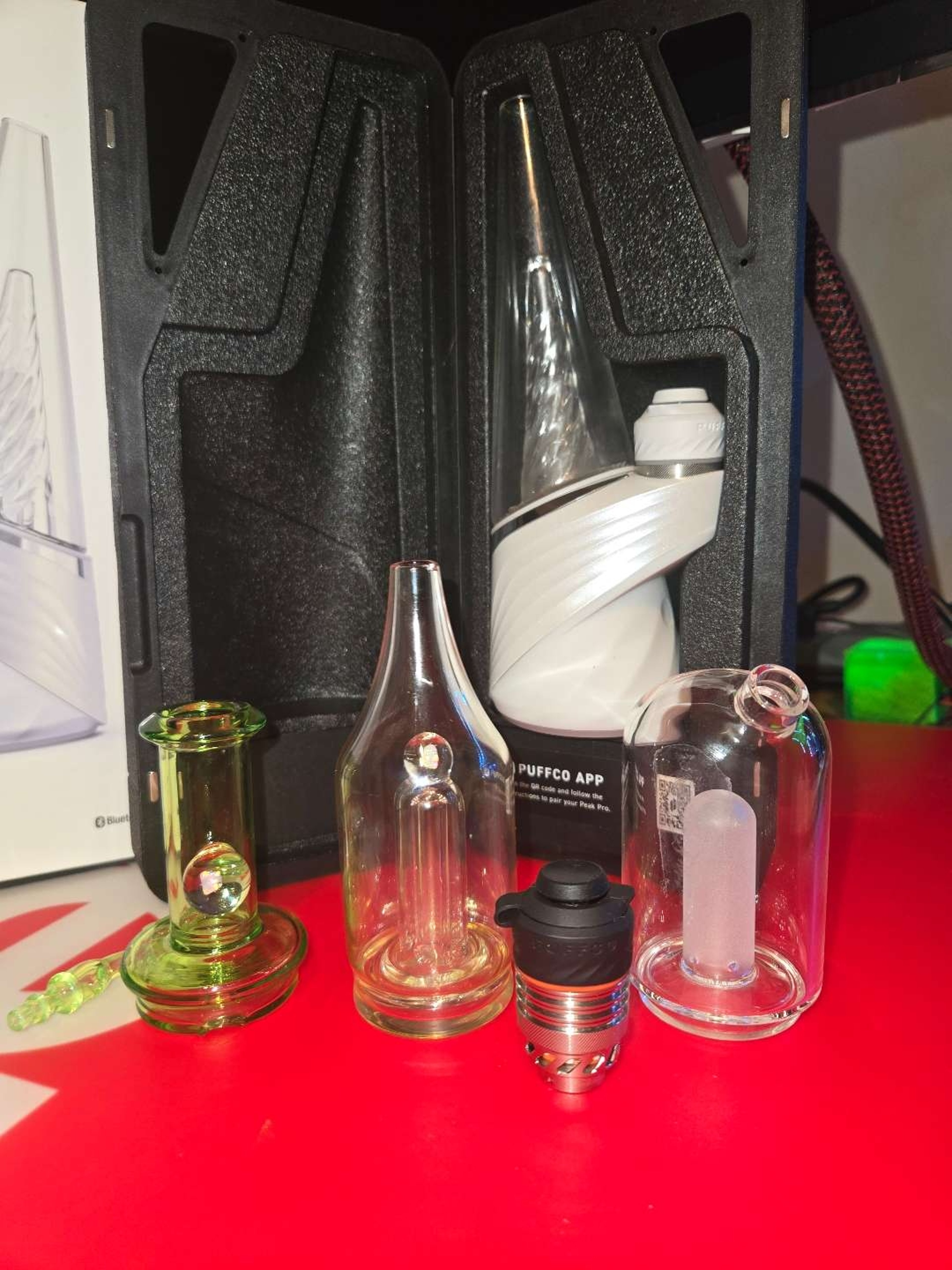 🔥 Puffco Peak Pro Pearl White + 3DXL + Glass & Accents 🔥 image 0