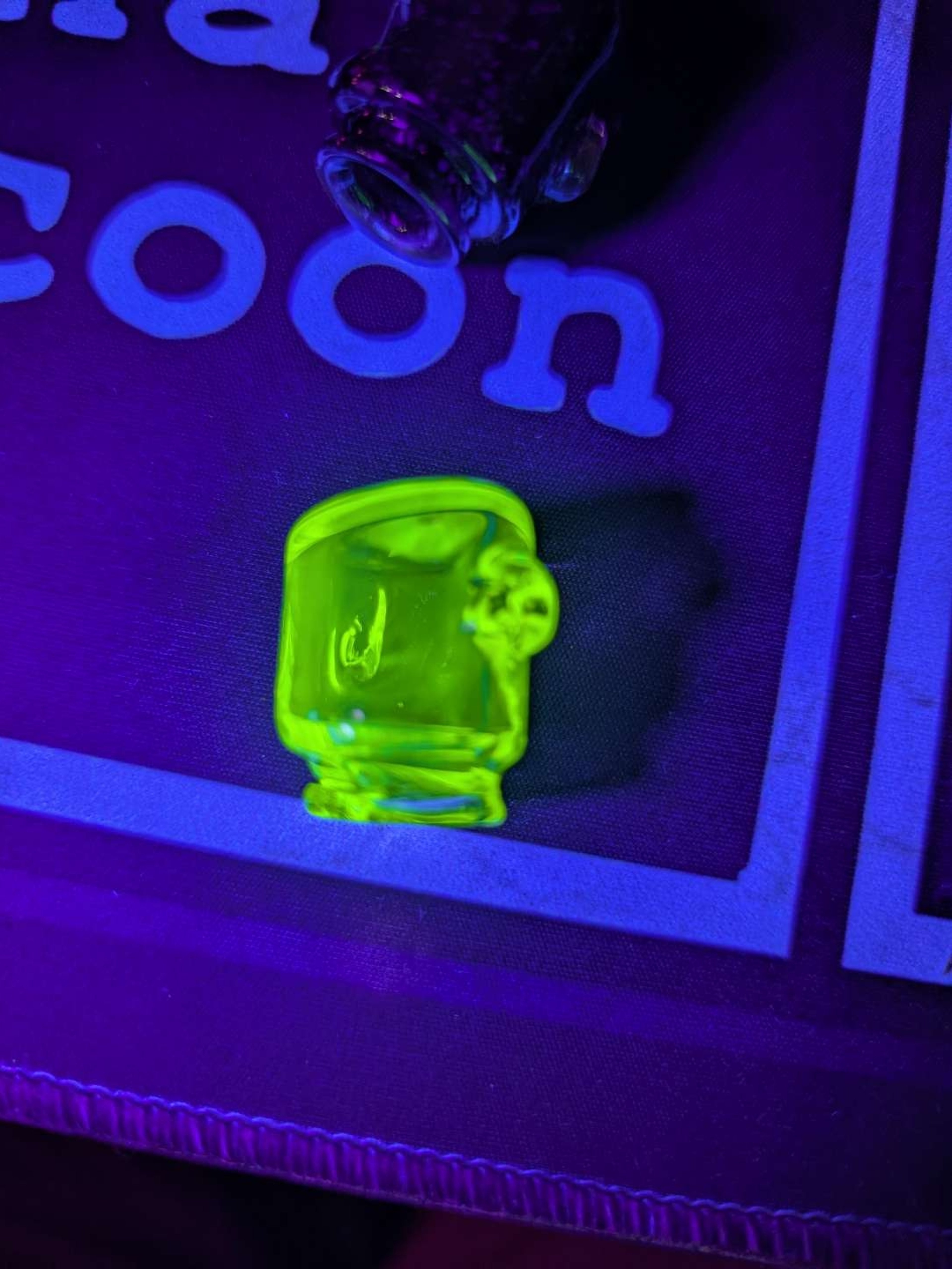 UV Puffco Pivot Top image 0