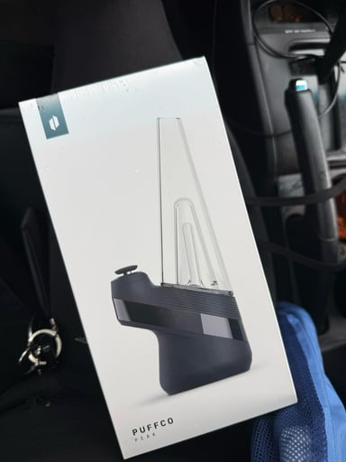 Preview pic of PUFFCO PEAK