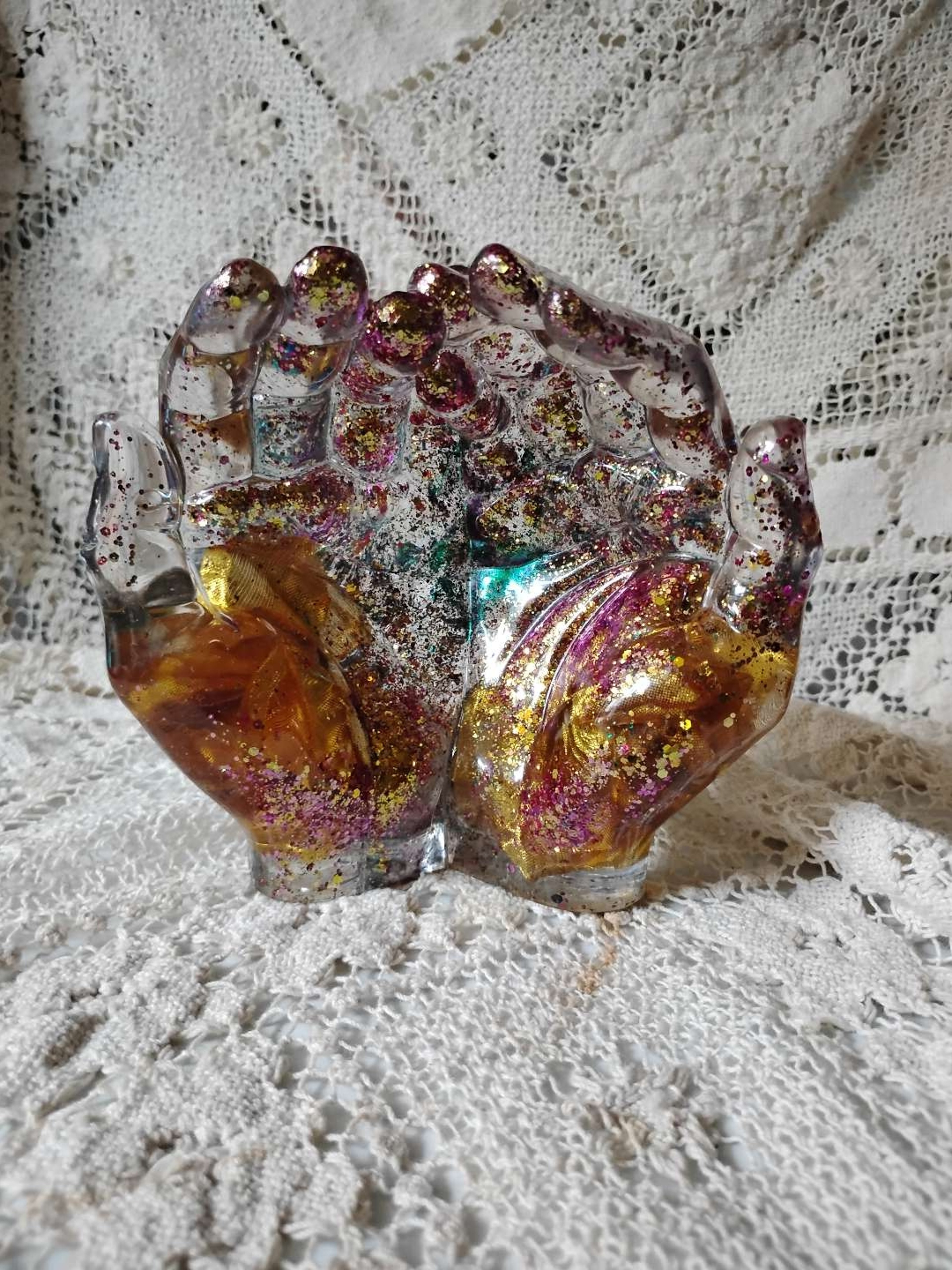 Preview pic of Handmade Hands ashtray