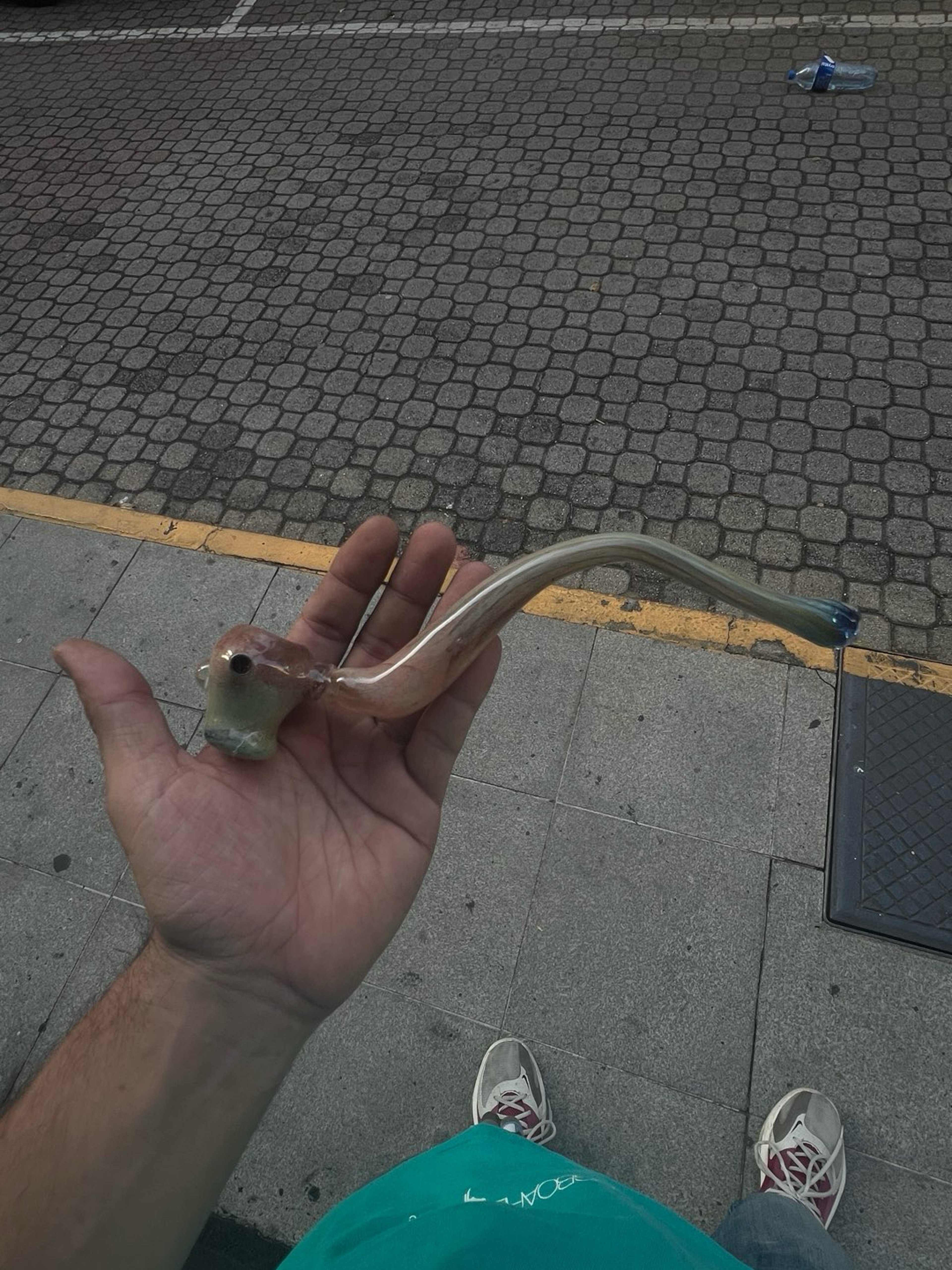 Hand-Blown Sherlock Glass Pipe – Eye Accent image 0