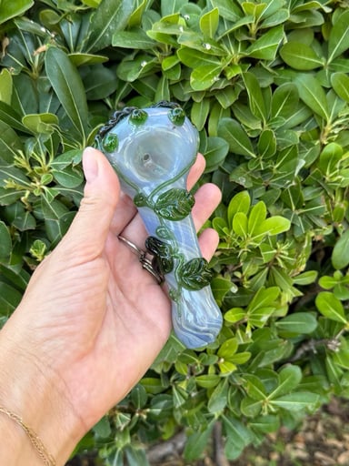 Preview pic of Blue Ivy Floral Glass Hand Pipe
