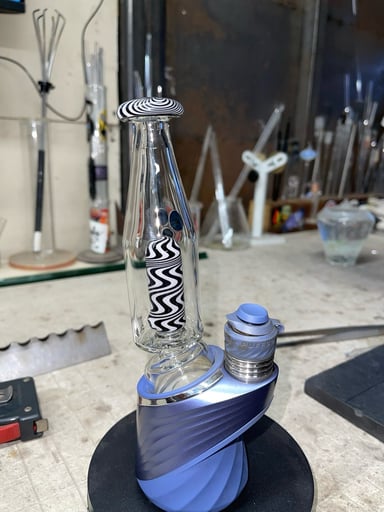 Preview pic of Jail bird color, 2 holes perc, device not included