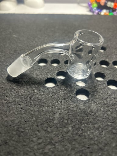 Preview pic of Bear quarts 45° Bucket