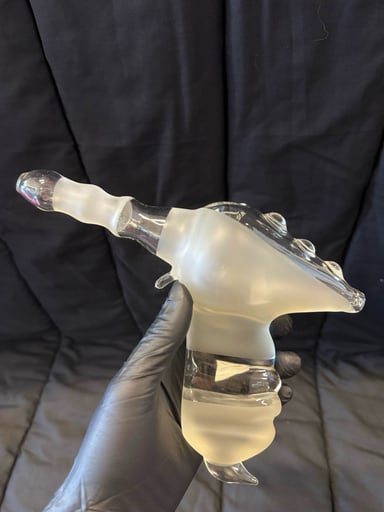 Preview pic of Frosted Gun Bubbler