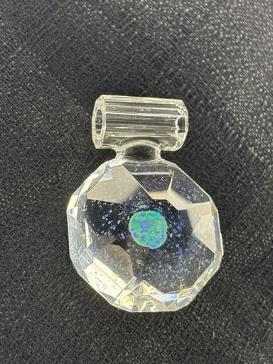 Preview pic of Trapped Glass pendant